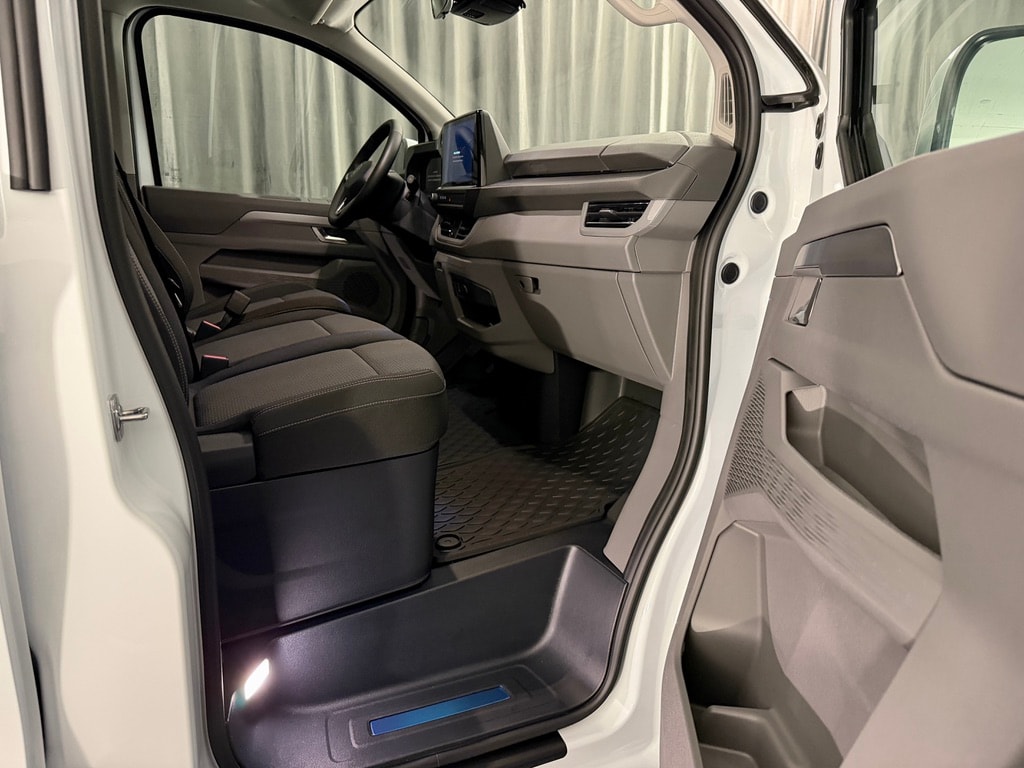 VW Multivan 2.0 TDI DSG-image-5