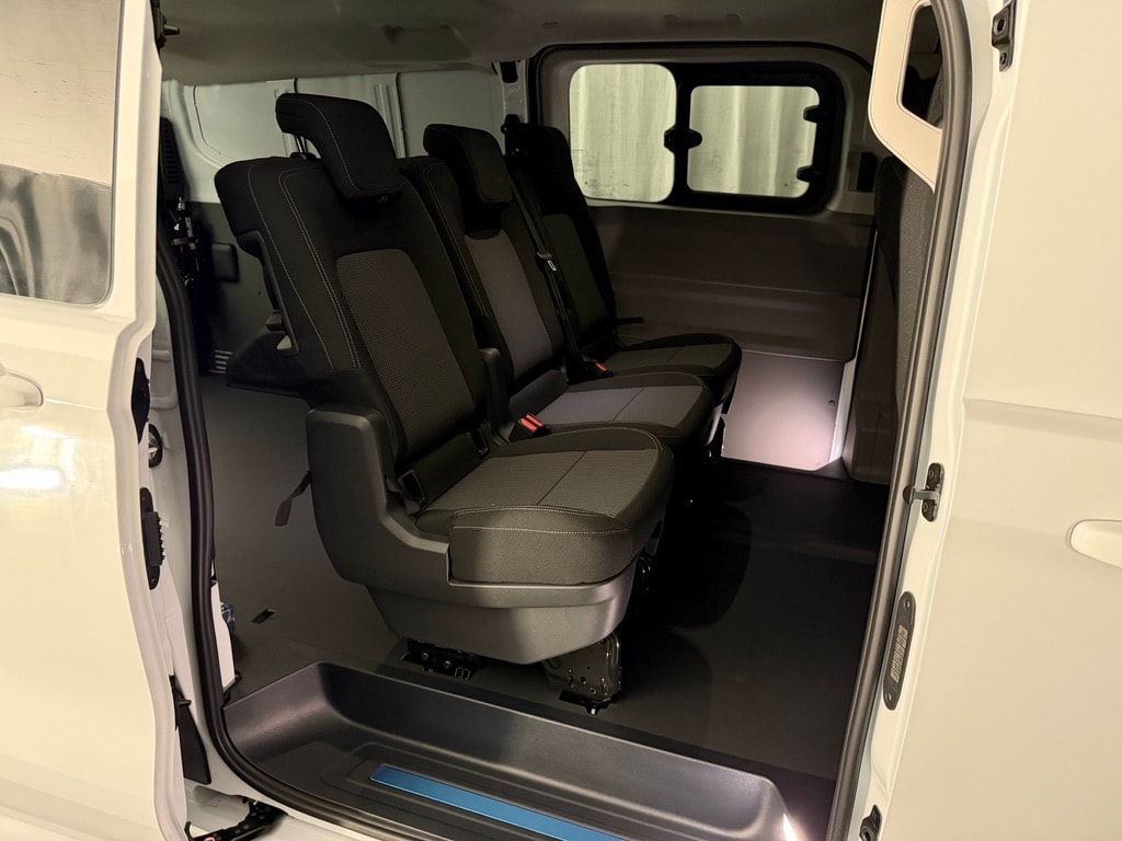 VW Multivan 2.0 TDI DSG-image-8