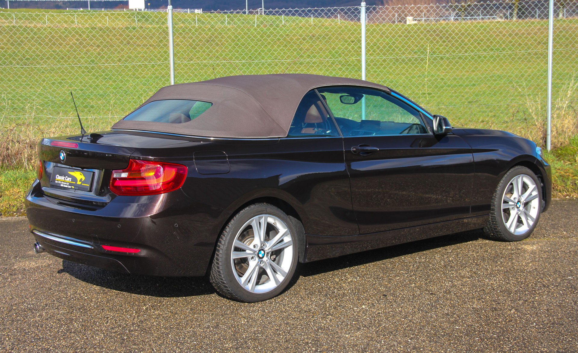 BMW 220i Luxury Line Steptronic 🇩🇪 ⭐⭐⭐⭐⭐-showroom-element-3