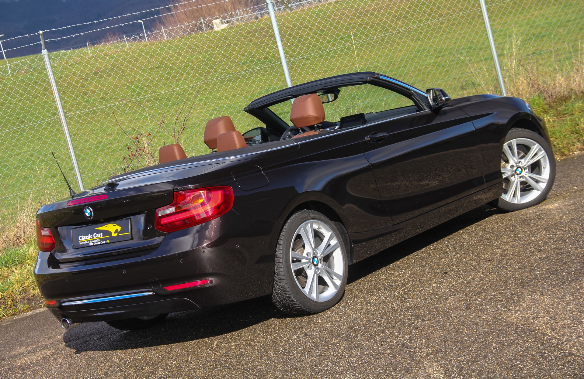 BMW 220i Luxury Line Steptronic 🇩🇪 ⭐⭐⭐⭐⭐-showroom-element-1