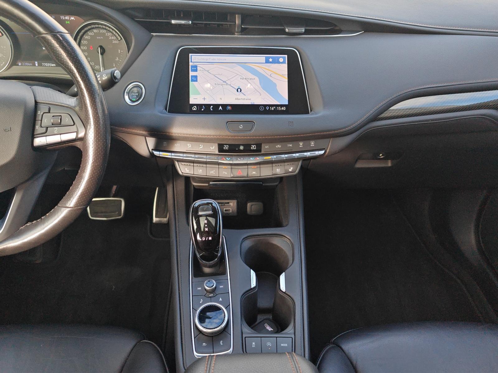 CADILLAC XT4 2.0 TD Sport AWD-image-12