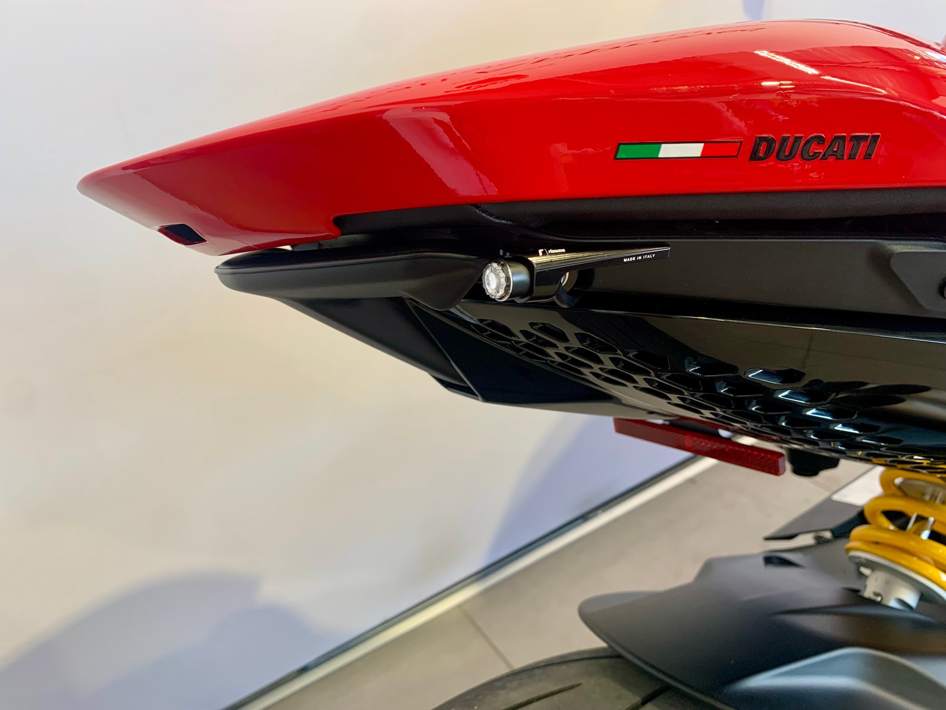 DUCATI Diavel V4-image-7