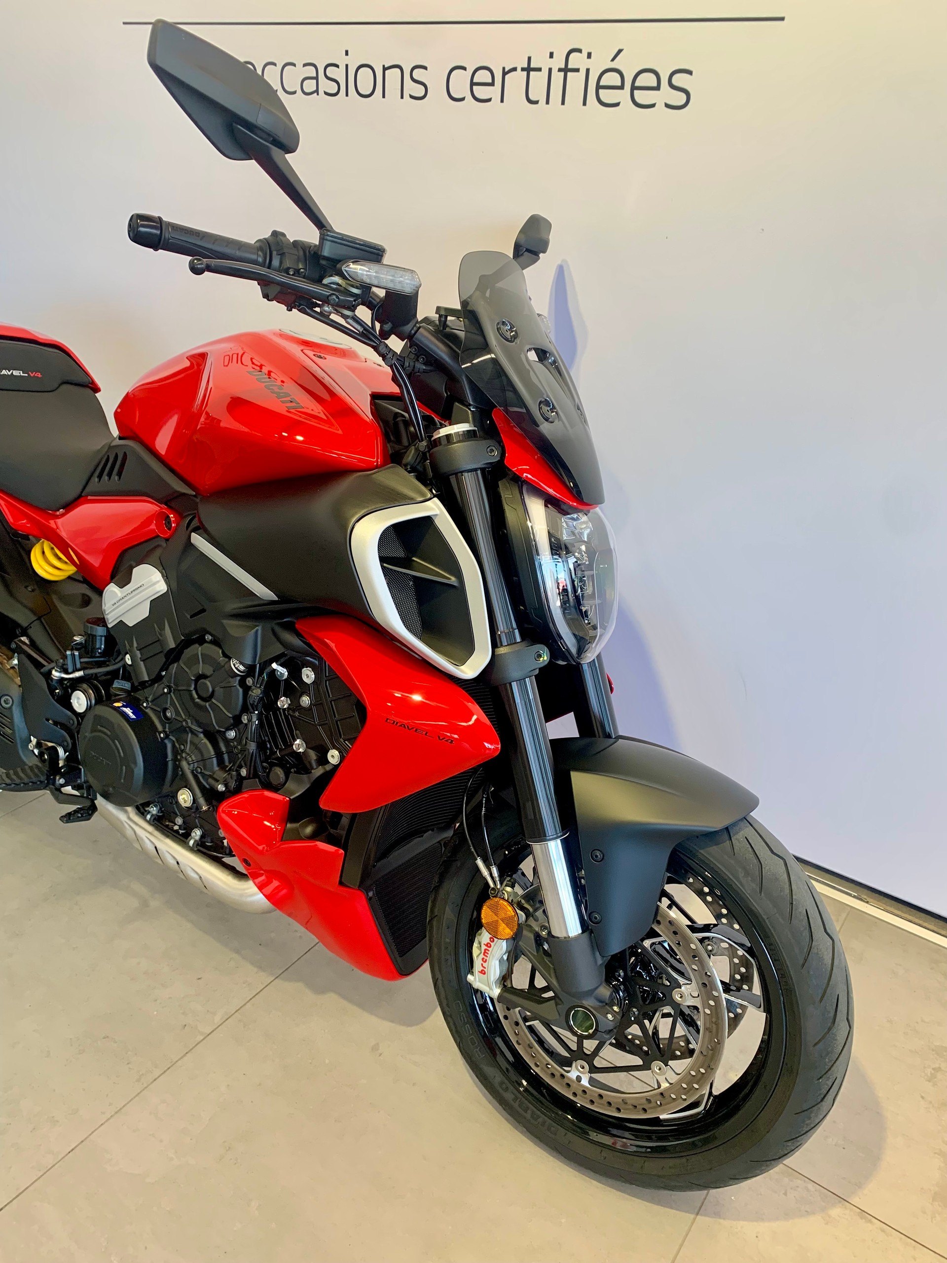 DUCATI Diavel V4-image-3