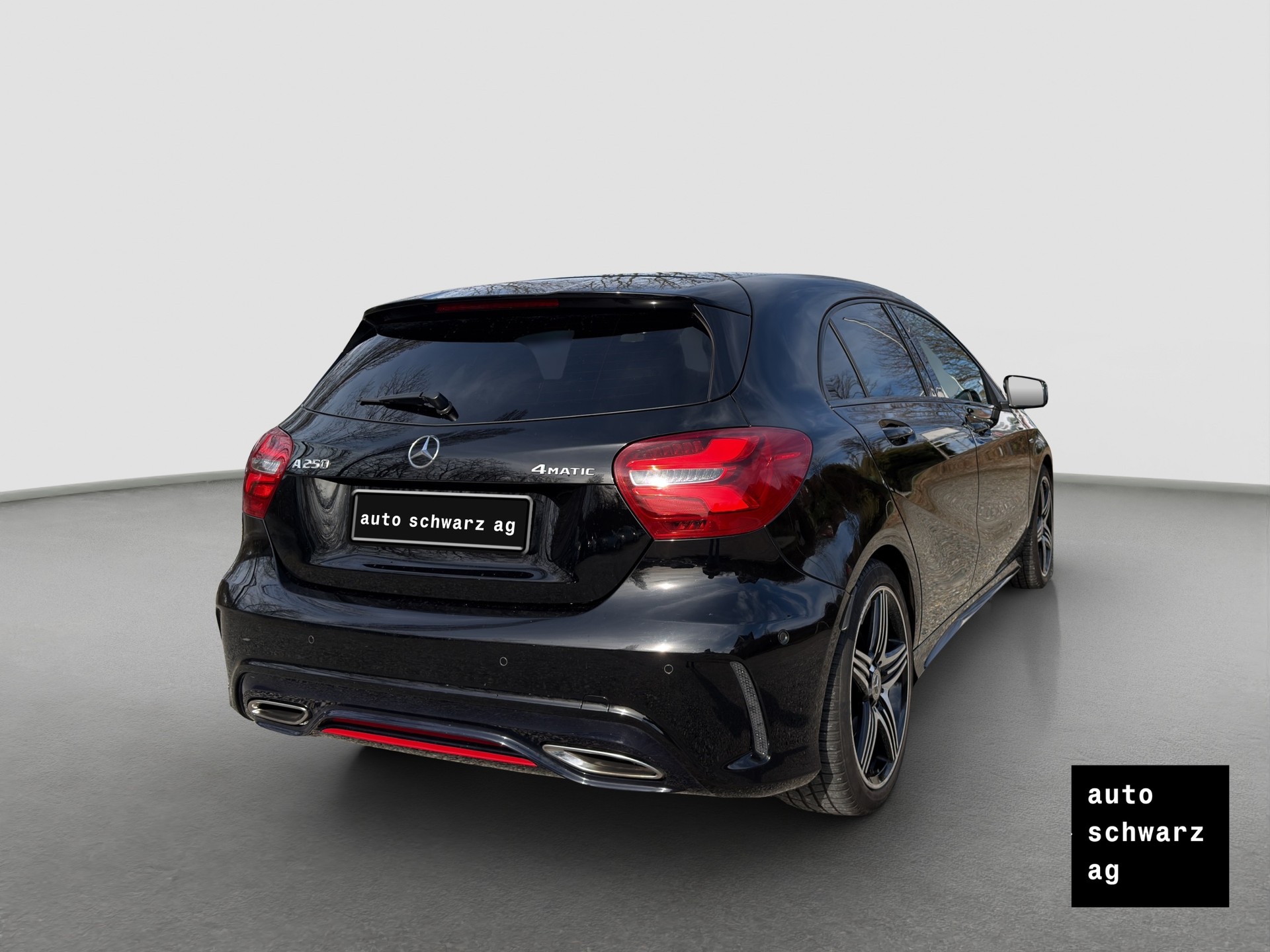 MERCEDES-BENZ A 250 Sport 7G-DCT-image-4