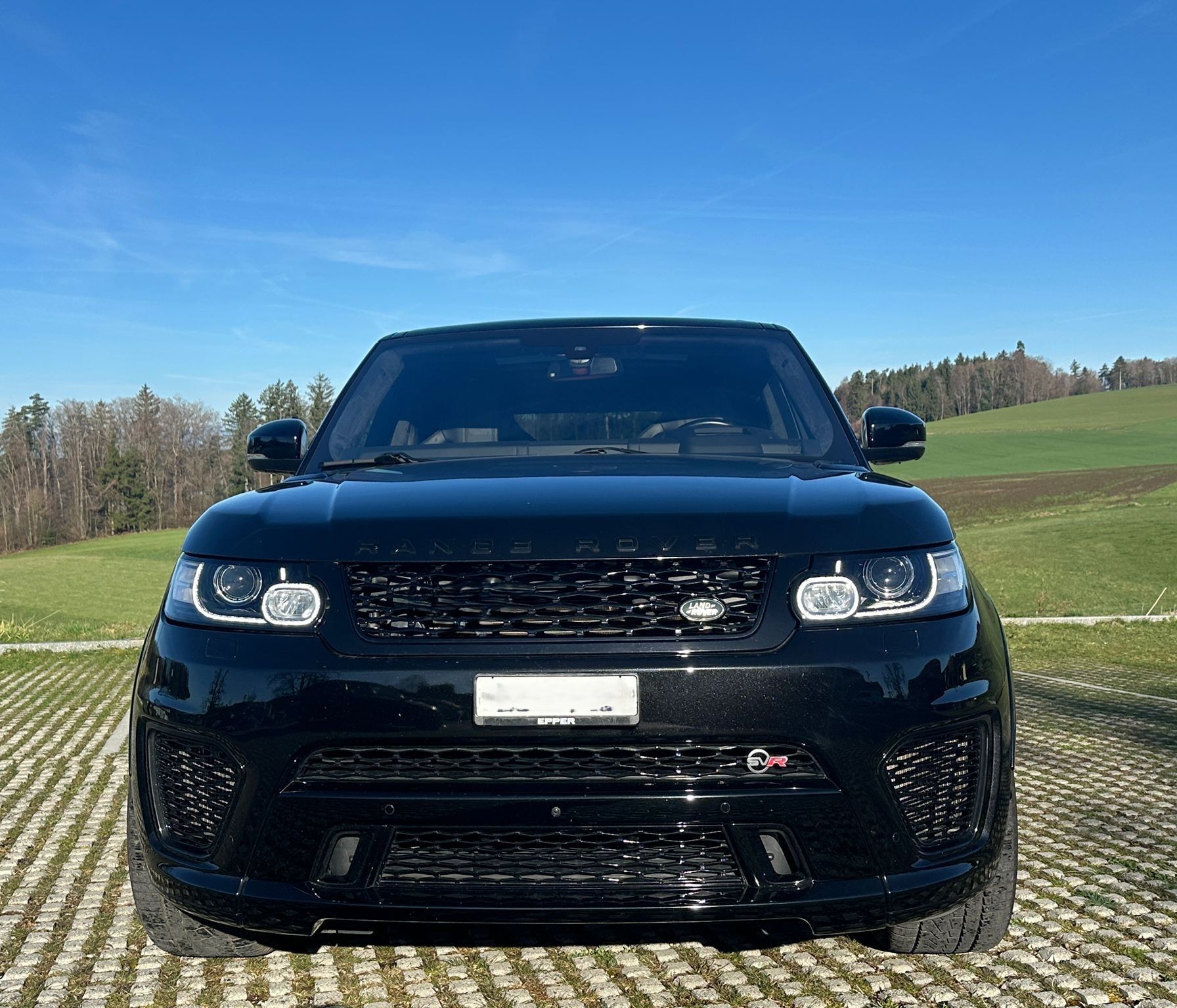 LAND ROVER Range Rover Sport 5.0 V8 SVR-image-3