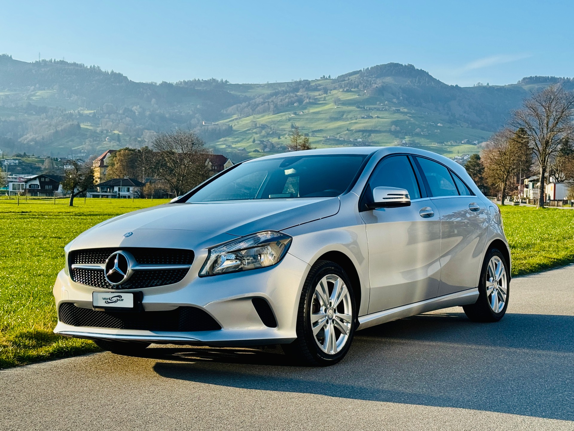MERCEDES-BENZ A 180 Urban