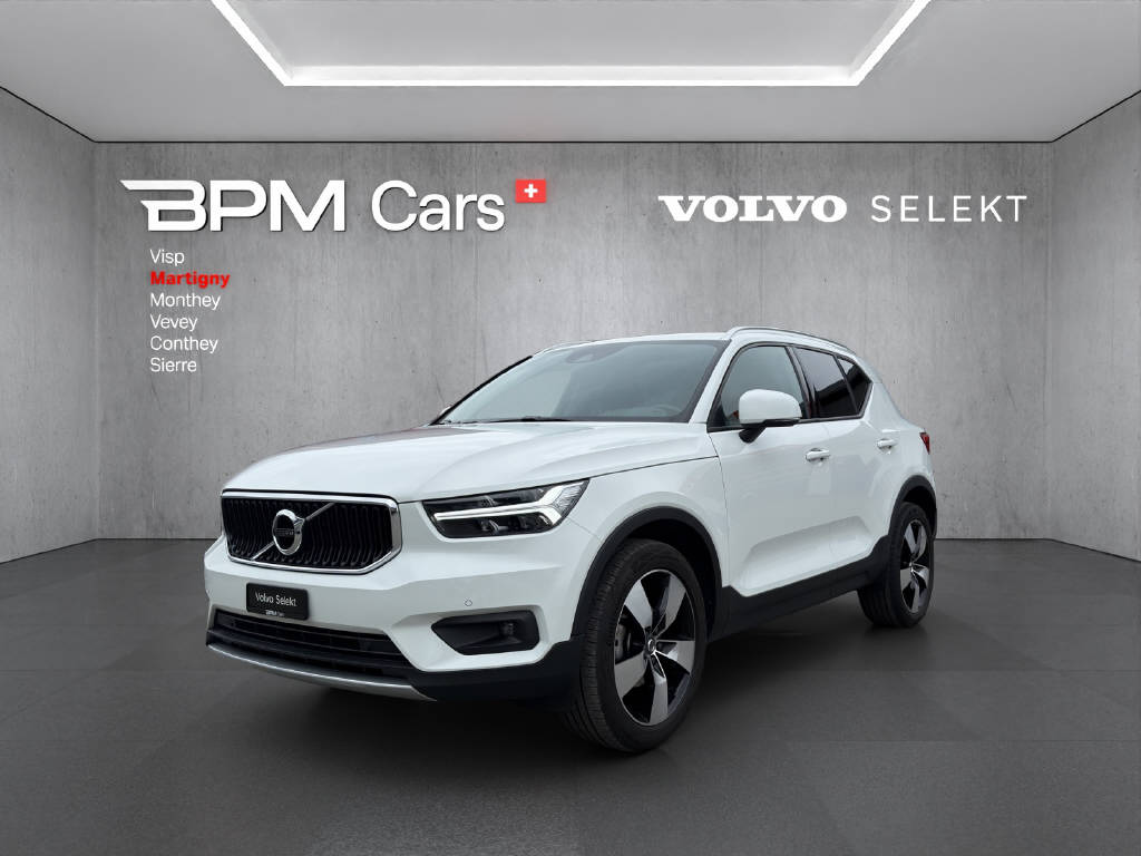 VOLVO XC40 1.5 T2 Momentum