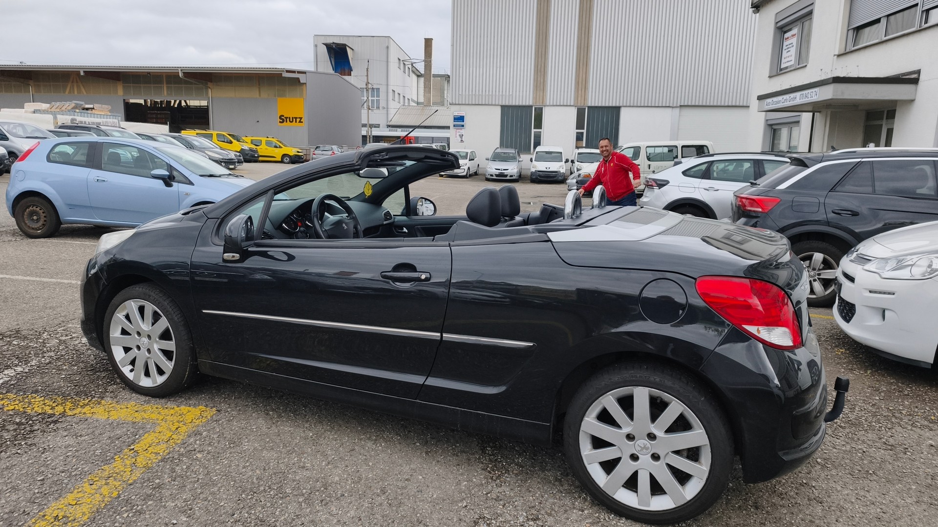 PEUGEOT 207 CC 1.6 16V Turbo Allure-image-8