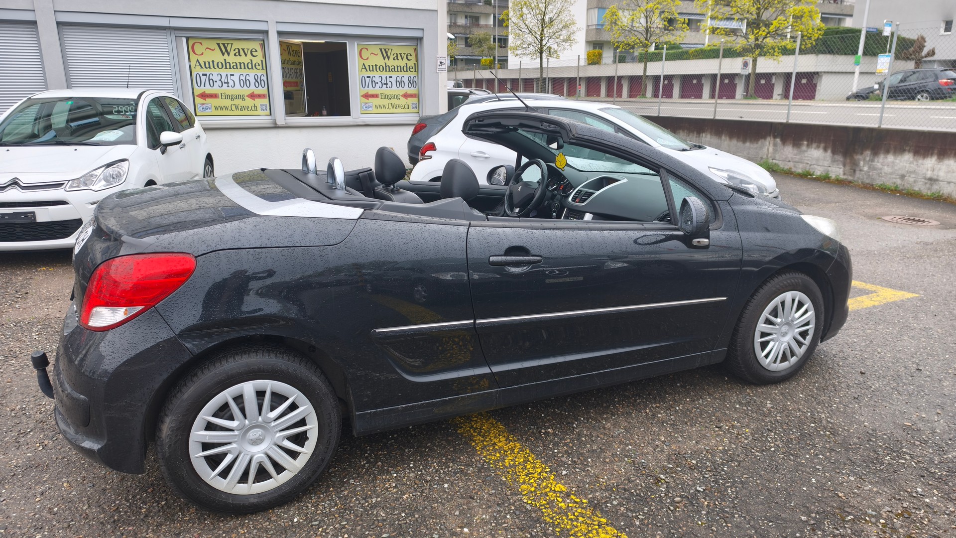 PEUGEOT 207 CC 1.6 16V Turbo Allure-image-10