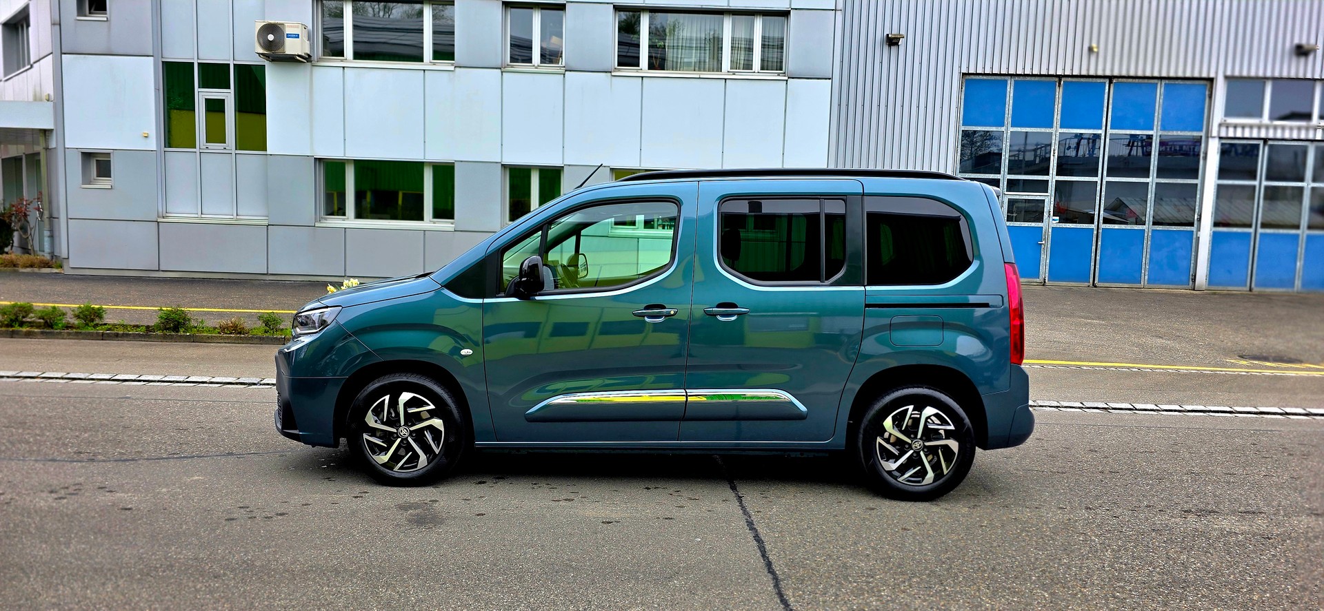 TOYOTA Proace City Verso 1.5D Team L1-image-7