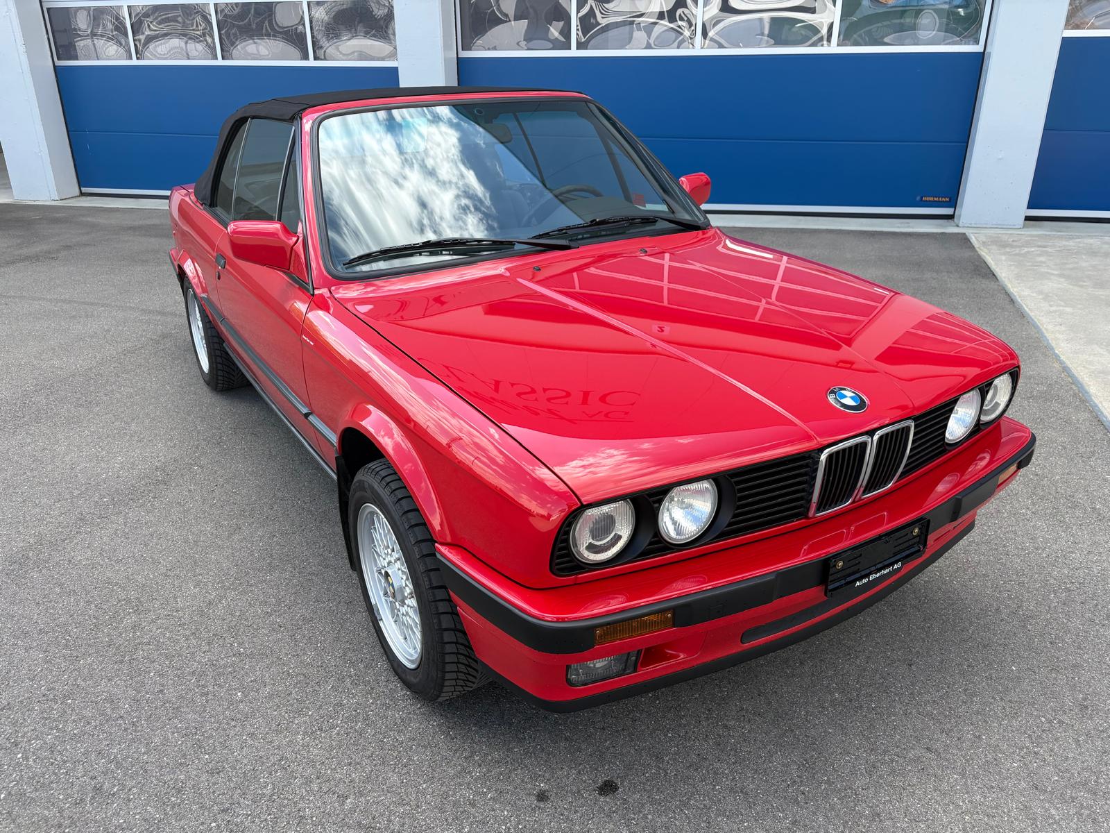 BMW 318i Cabrio-image-2