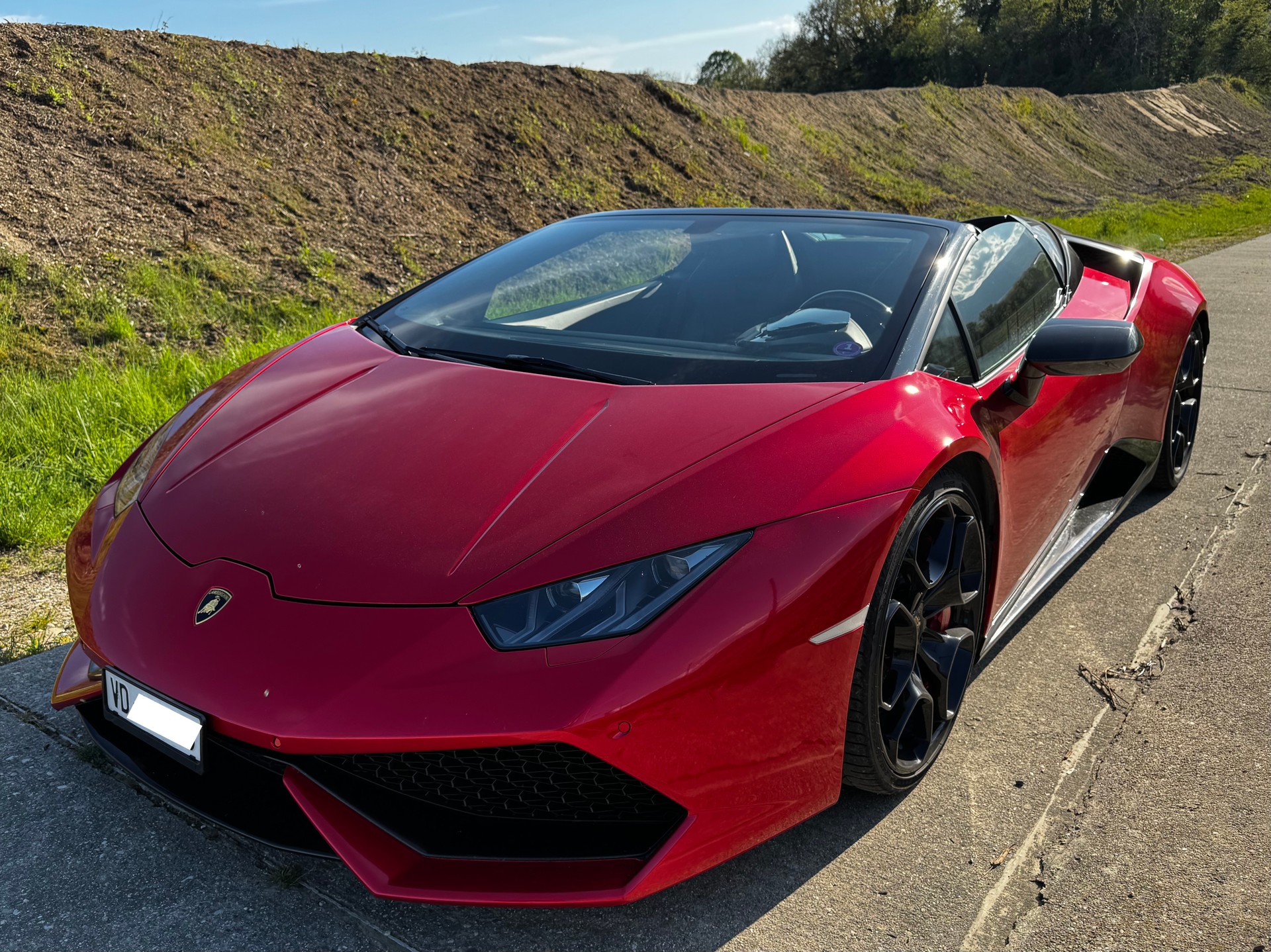 LAMBORGHINI Huracan LP610-4 Spyder DCT-image-1