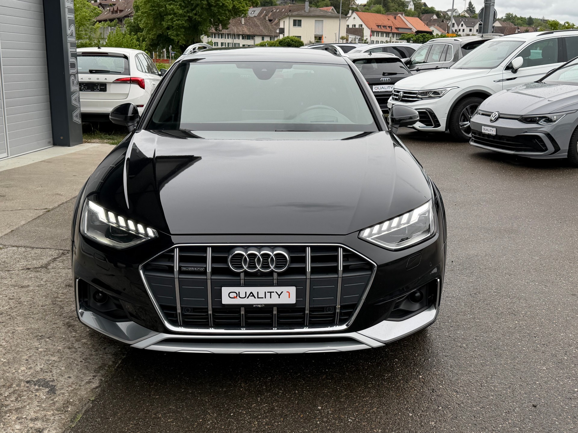AUDI A4 allroad 45 TDI quattro tiptronic 231PS.-image-1