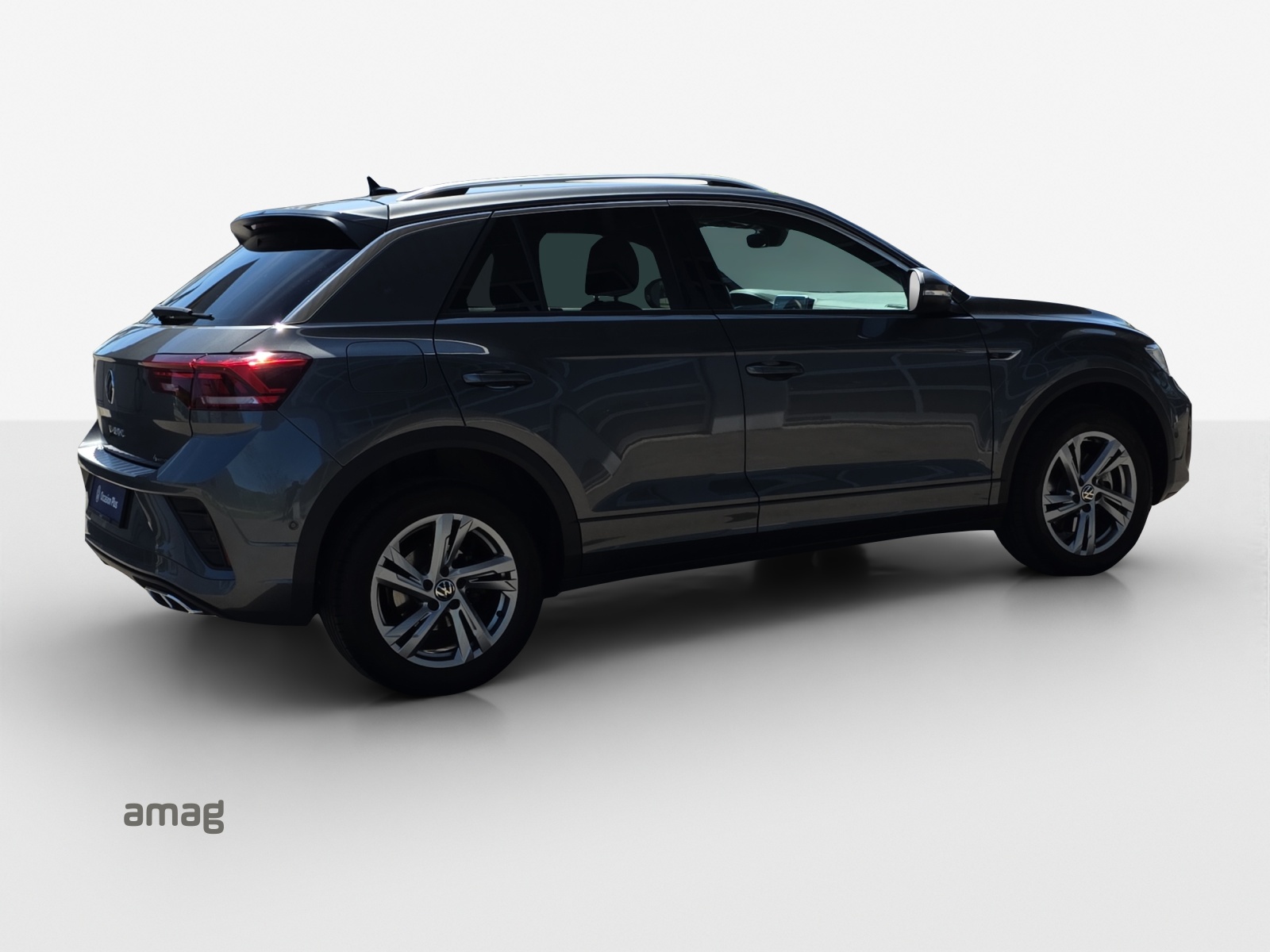 VW T-Roc 2.0 TSI R-Line DSG 4Motion-image-4