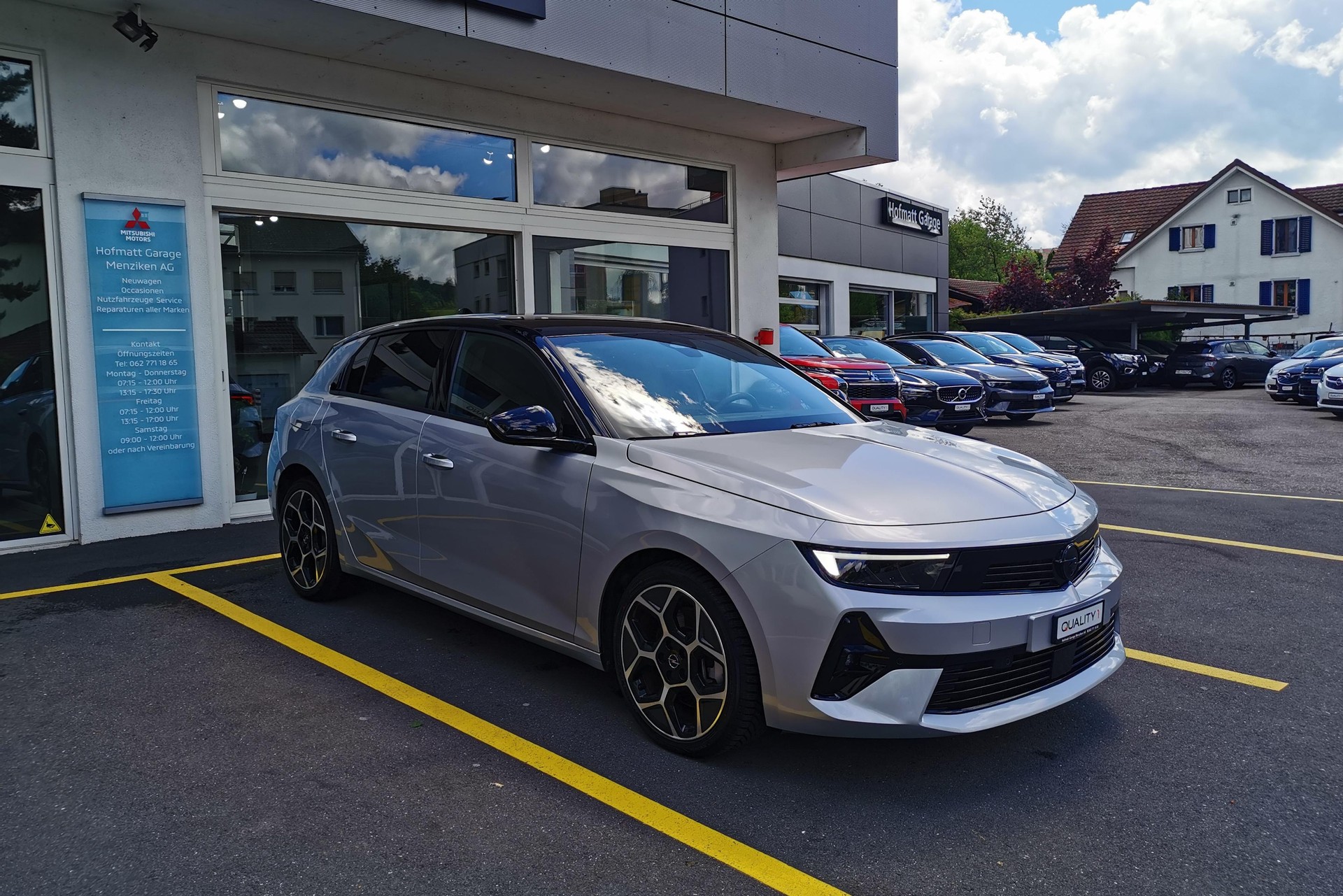 OPEL Astra 1.6 T PHEV 180 Swiss Premium-image-3