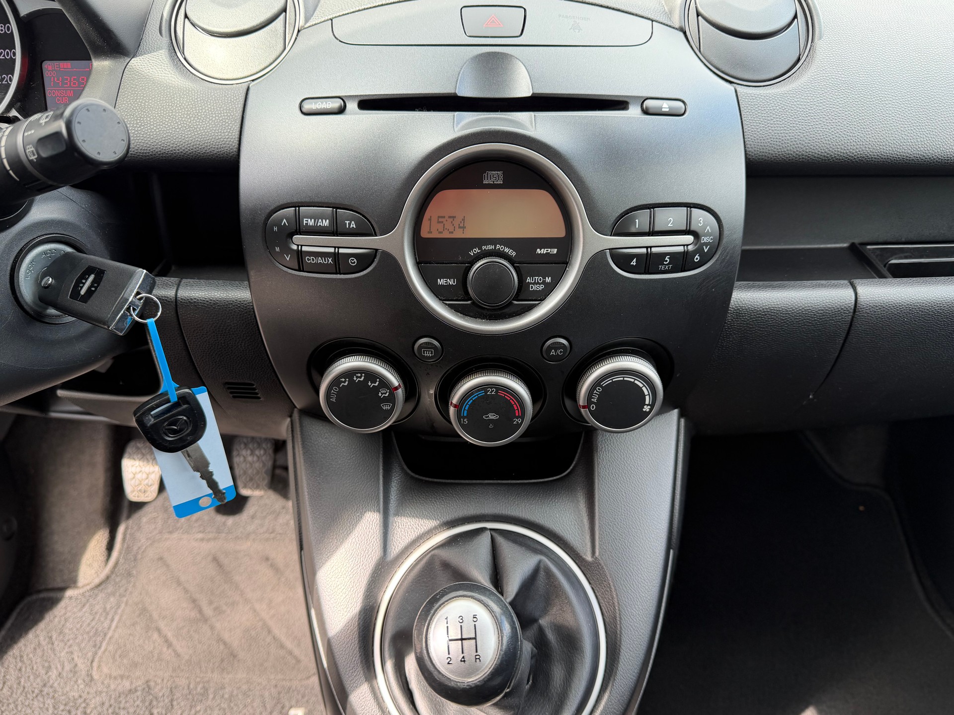 MAZDA 2 1.5i 16V Sport-image-19