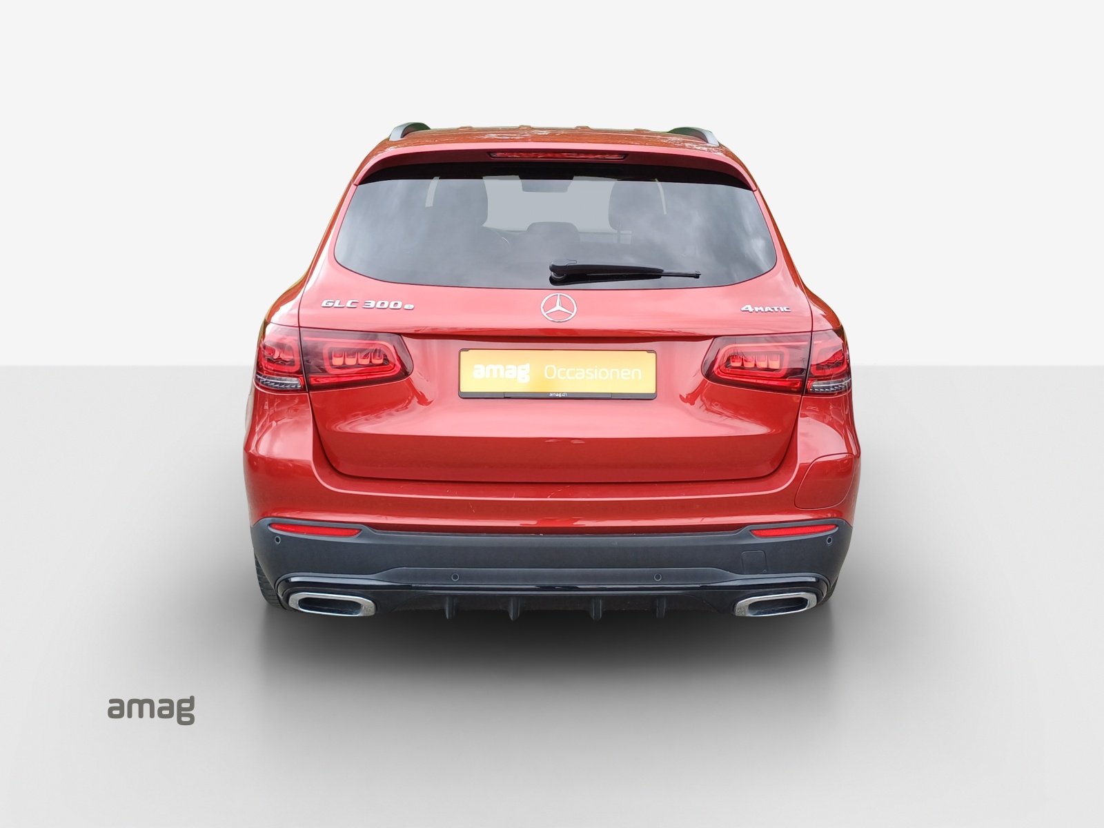 MERCEDES-BENZ GLC 300 e AMG Line 4Matic 9G-Tronic-showroom-element-3