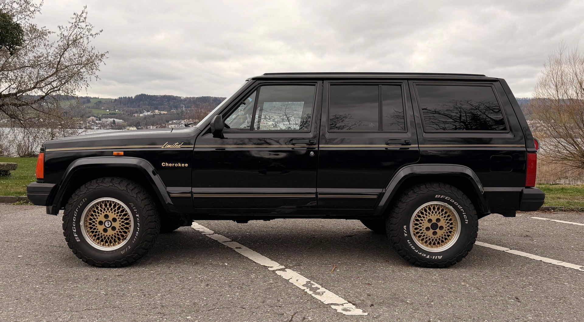 JEEP 4.0 Limited ABS-image-2
