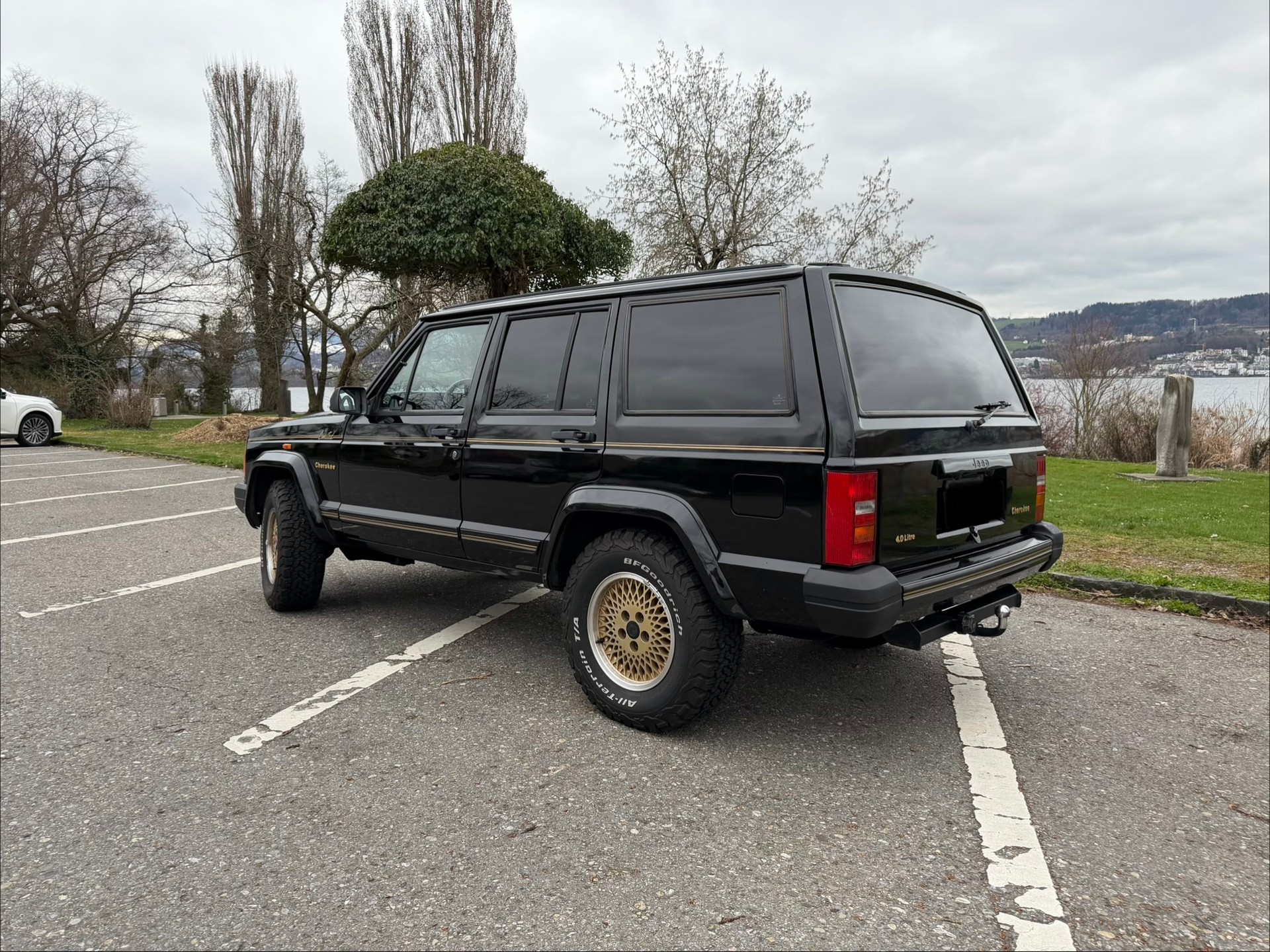 JEEP 4.0 Limited ABS-image-1