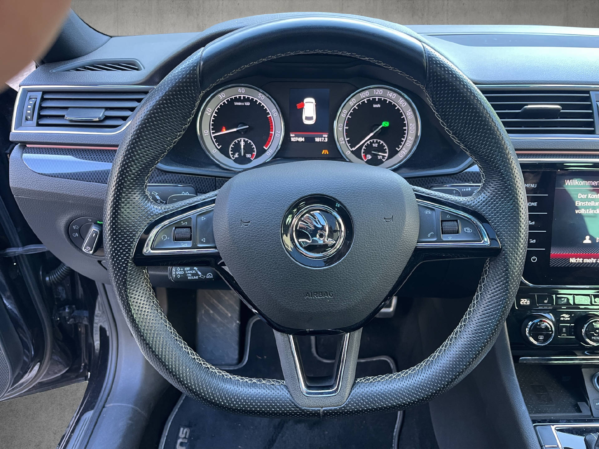 SKODA Superb Combi 2.0 TSI 280 SportLine+ 4x4 DSG-image-10