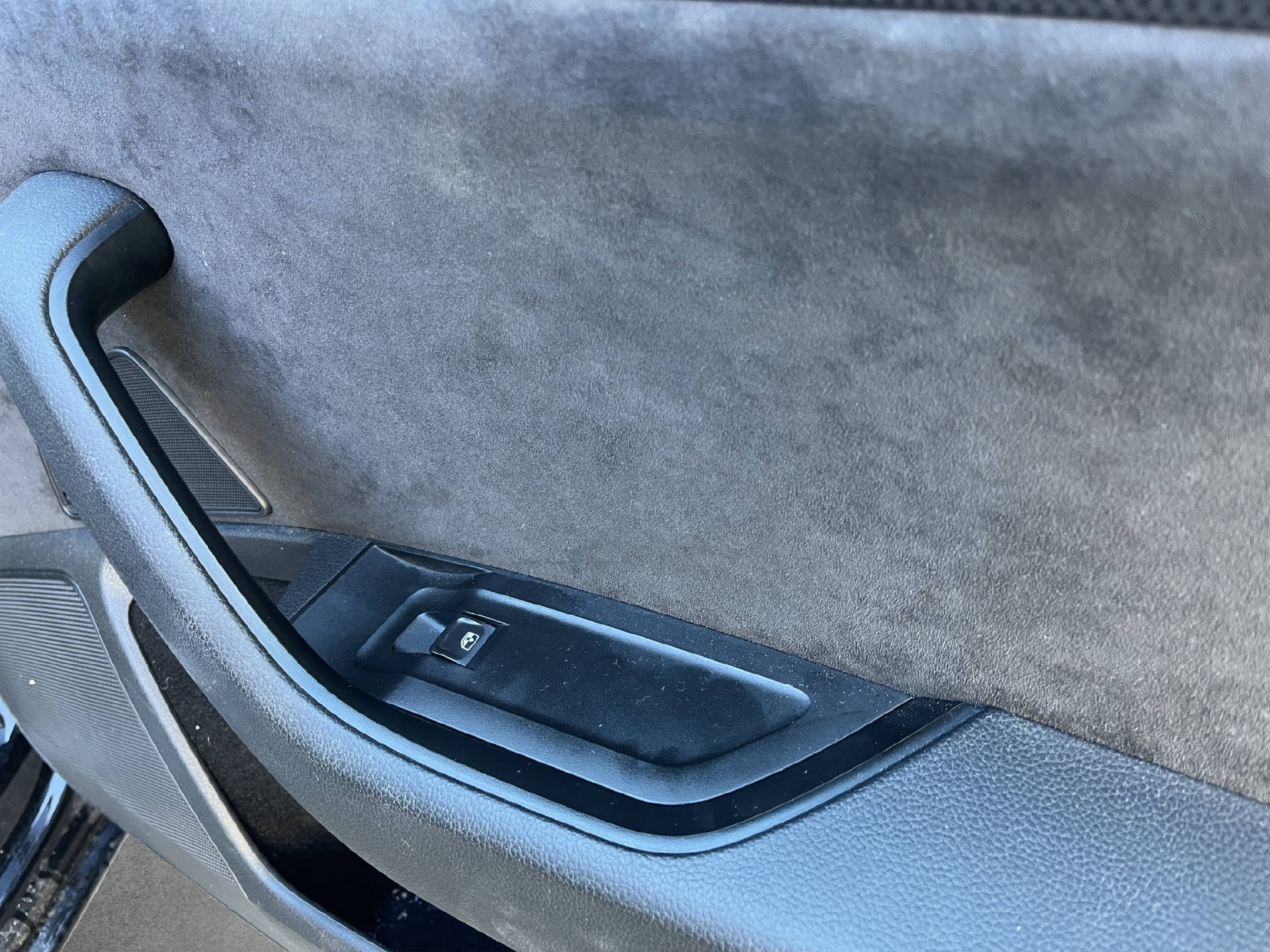 SKODA Superb Combi 2.0 TSI 280 SportLine+ 4x4 DSG-image-18