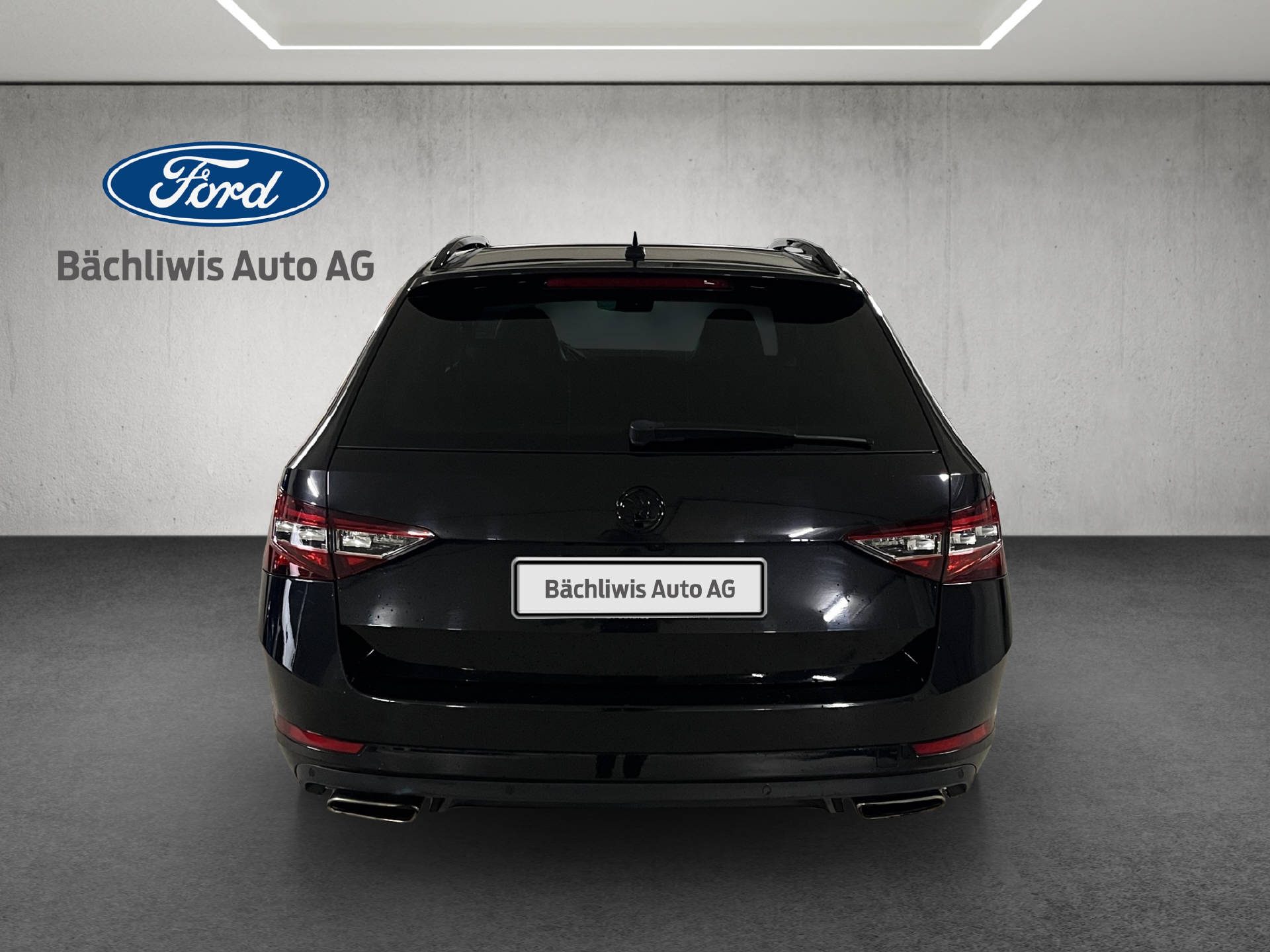SKODA Superb Combi 2.0 TSI 280 SportLine+ 4x4 DSG-showroom-element-3