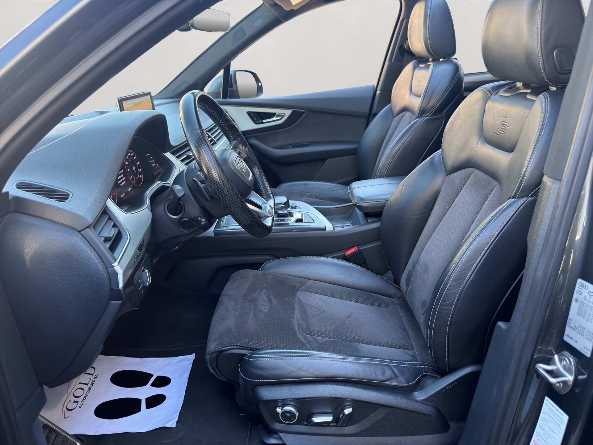 AUDI Q7 3.0 TDI S-Line Quattro tiptronic-image-14