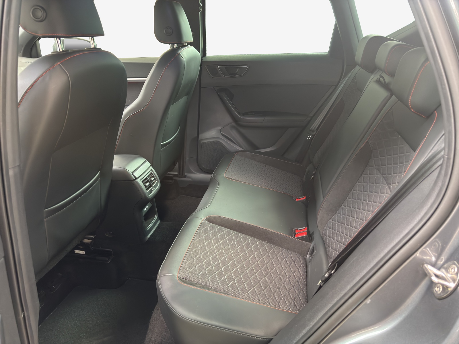 SEAT Ateca 1.5 TSI EVO Hola FR DSG-image-11
