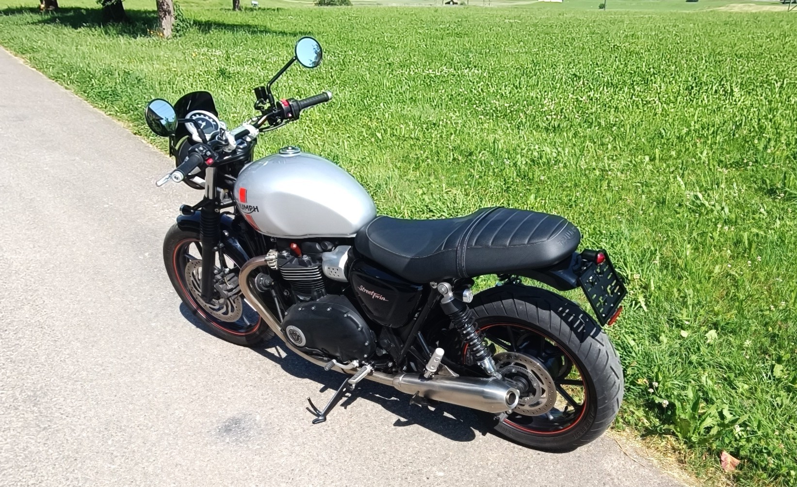 TRIUMPH Street Twin 900 i-image-3