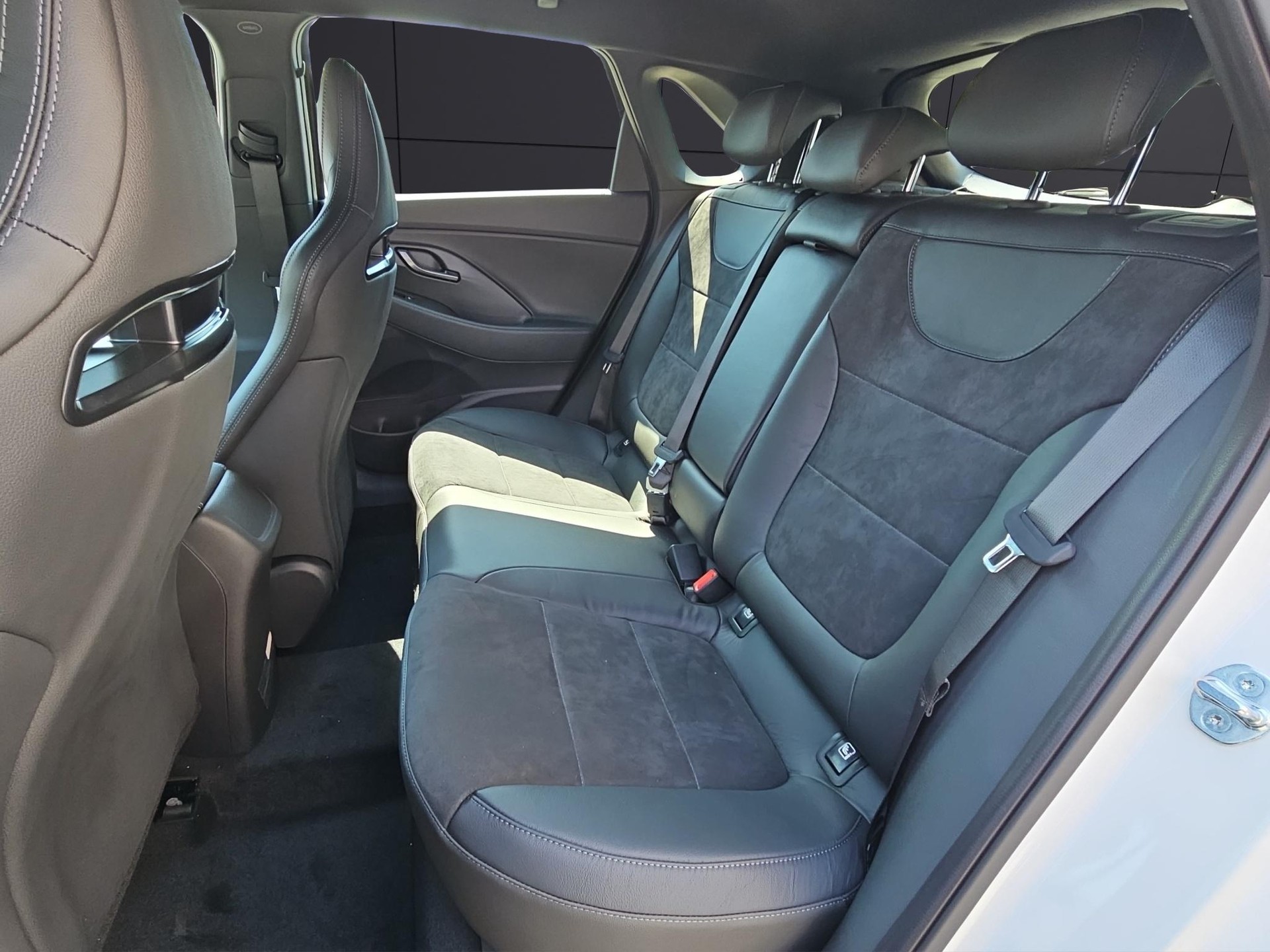 HYUNDAI i30 N 2.0 T-GDi-image-11