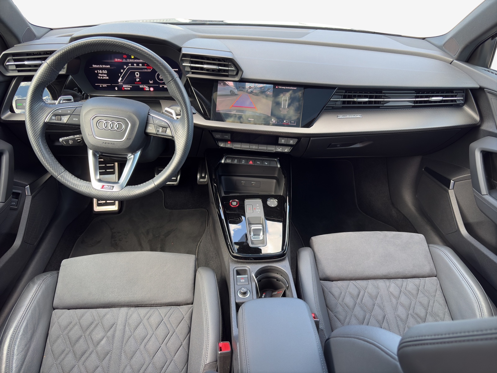 AUDI RS3 Sportback 2.5 TSI quattro S-tronic-image-8