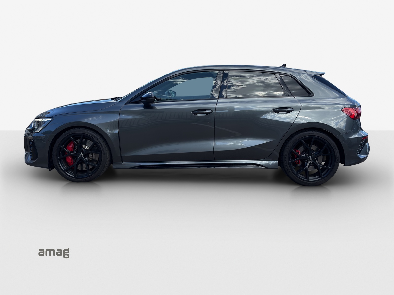 AUDI RS3 Sportback 2.5 TSI quattro S-tronic-showroom-element-1