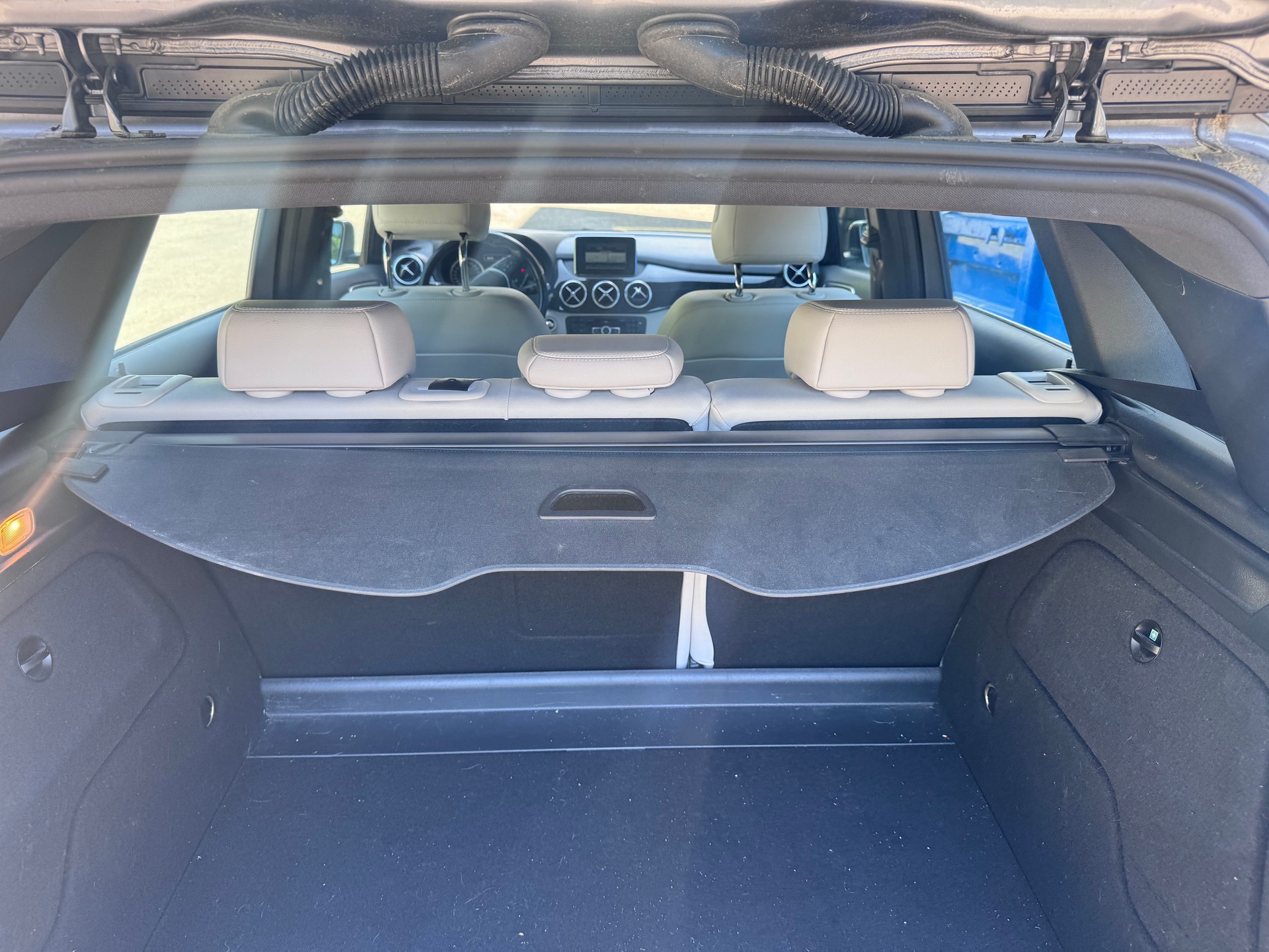 MERCEDES-BENZ B 250 7G-DCT-image-5