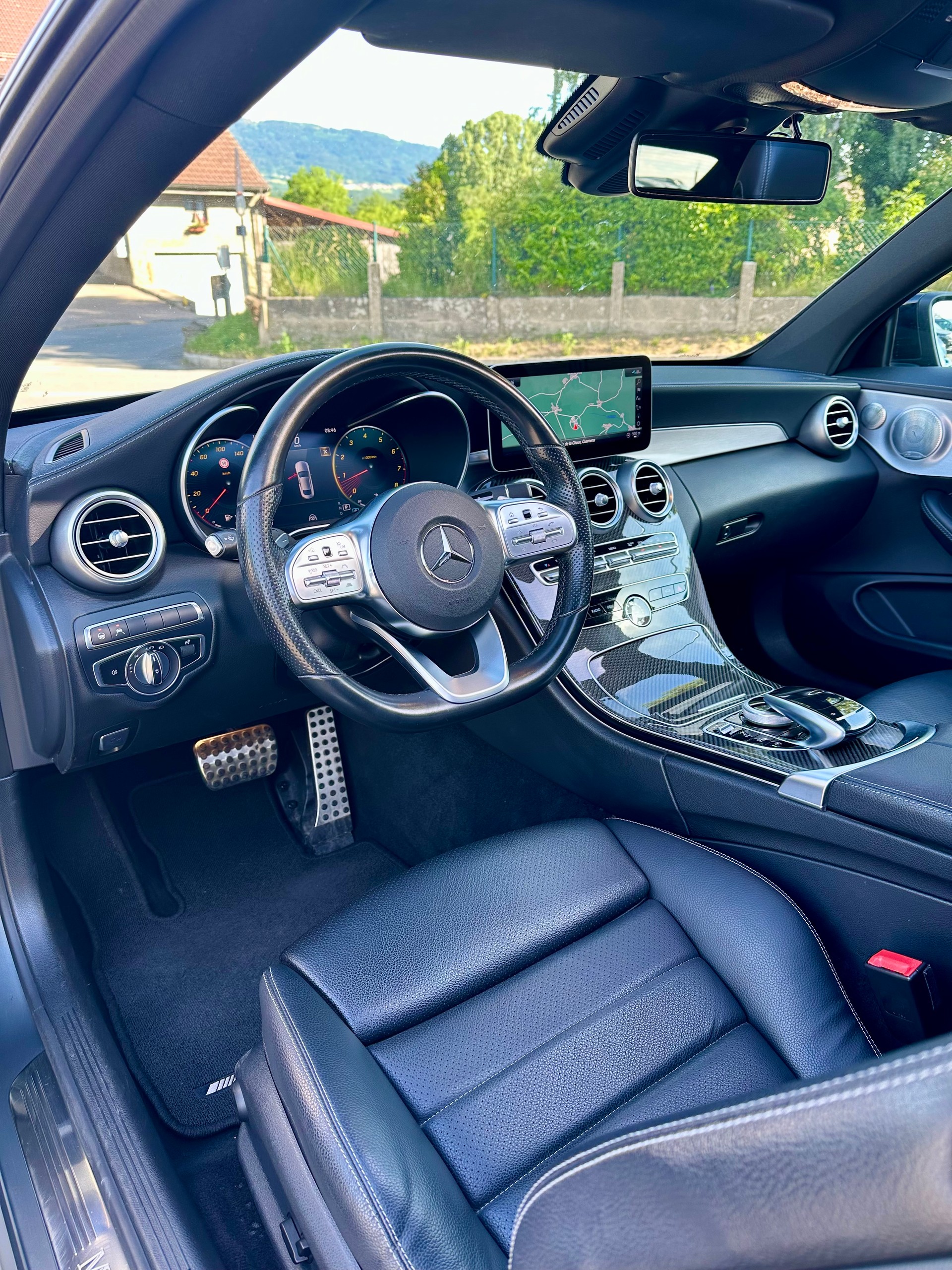 MERCEDES-BENZ C 300 Coupé AMG Line 9G-tronic-image-11