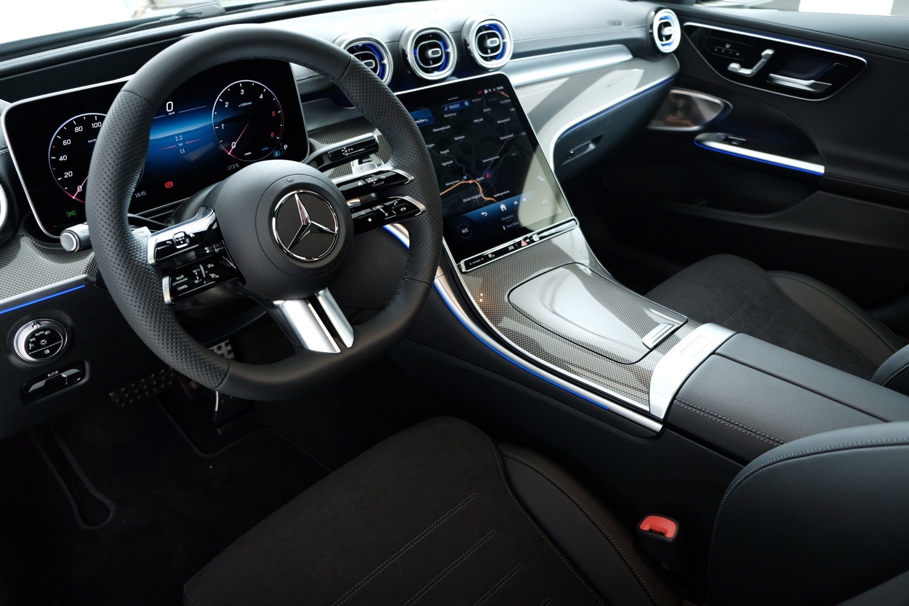 MERCEDES-BENZ C 220 d T 4 Matic Swiss Star-image-8
