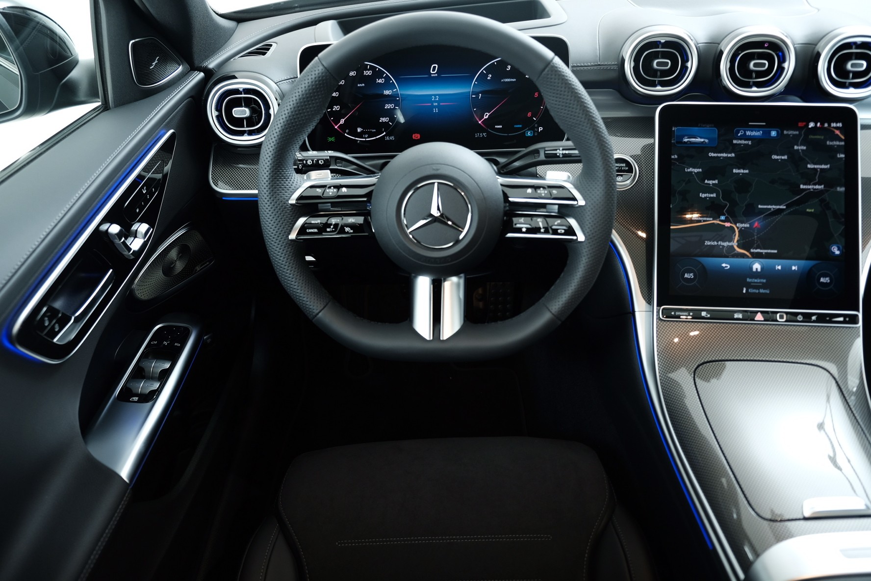 MERCEDES-BENZ C 220 d T 4 Matic Swiss Star-image-6