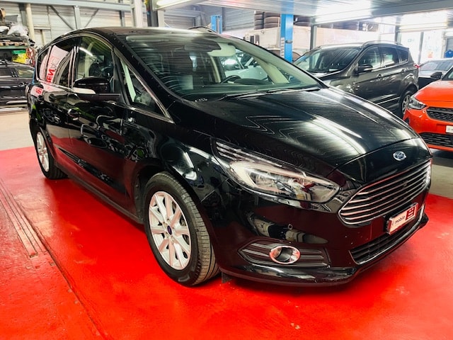 FORD S-Max 2.0 TDCi Titanium AWD PowerShift-image-4