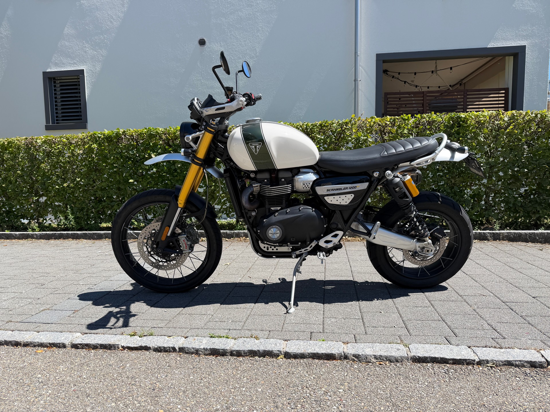 TRIUMPH Scrambler 1200 XE-image-1