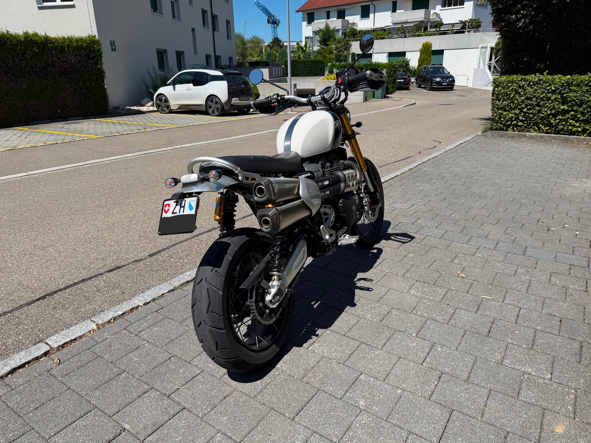 TRIUMPH Scrambler 1200 XE-image-2