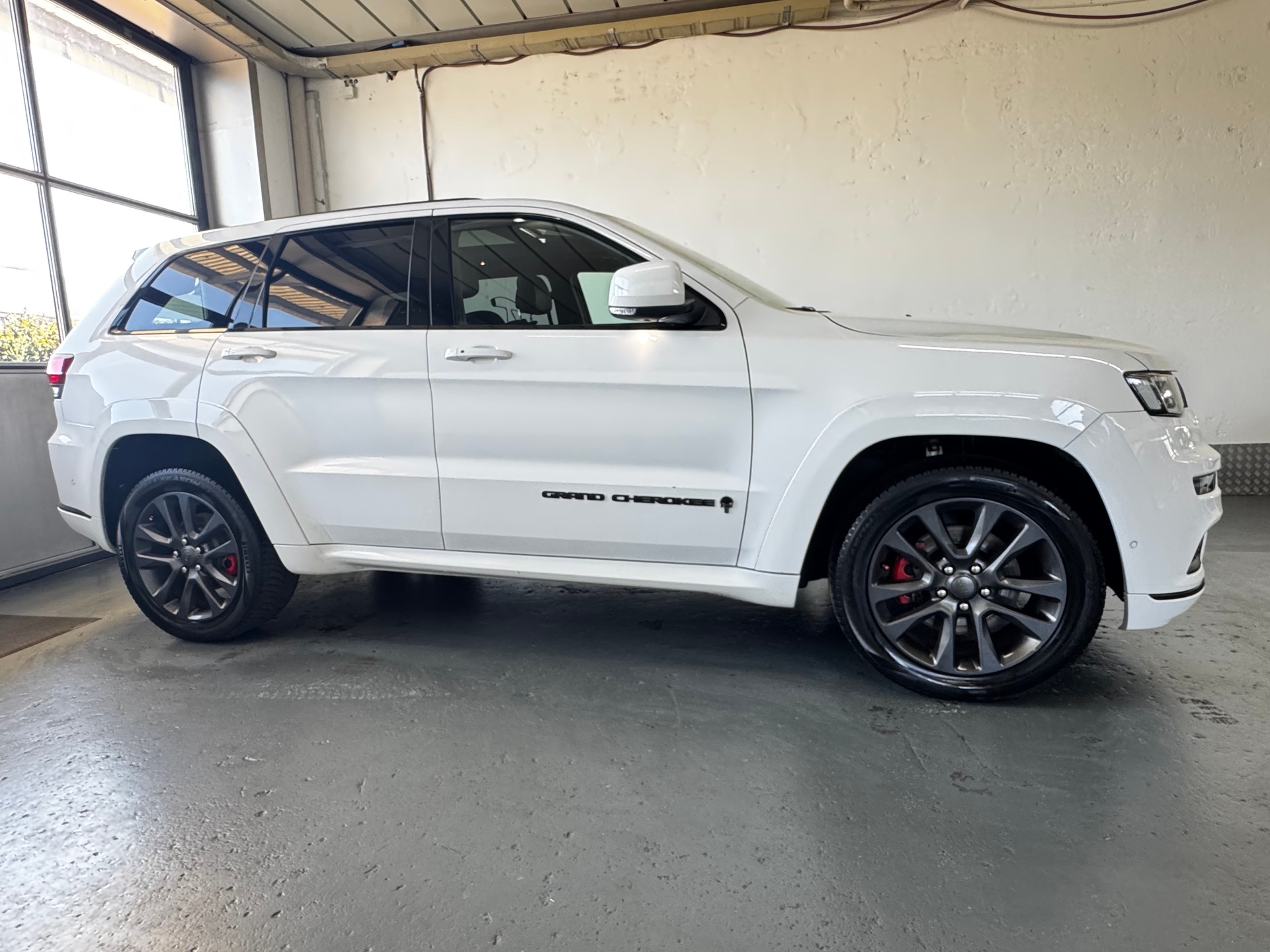 JEEP Grand Cherokee 3.0 CRD S Automatic-image-6