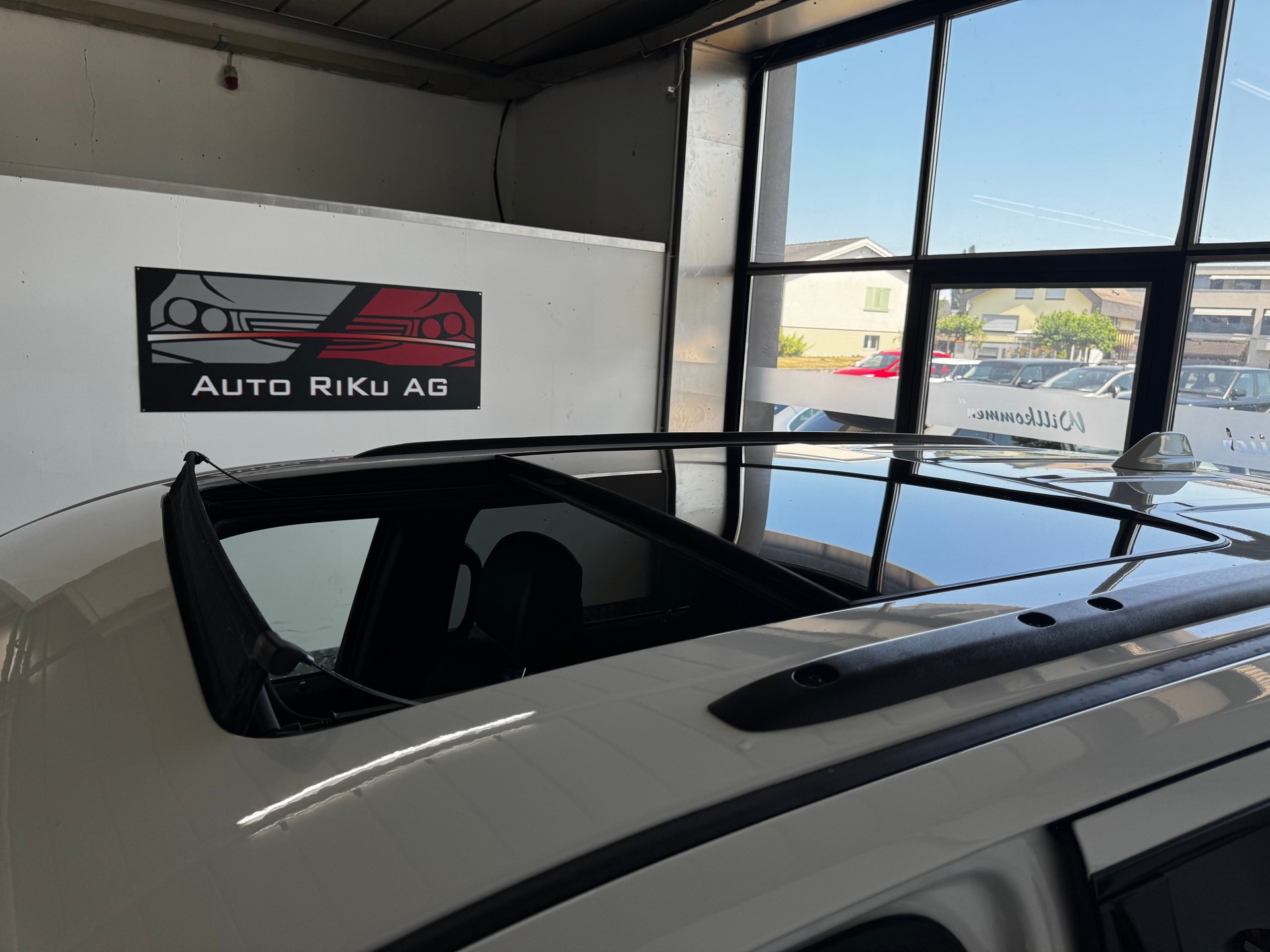 JEEP Grand Cherokee 3.0 CRD S Automatic-image-19