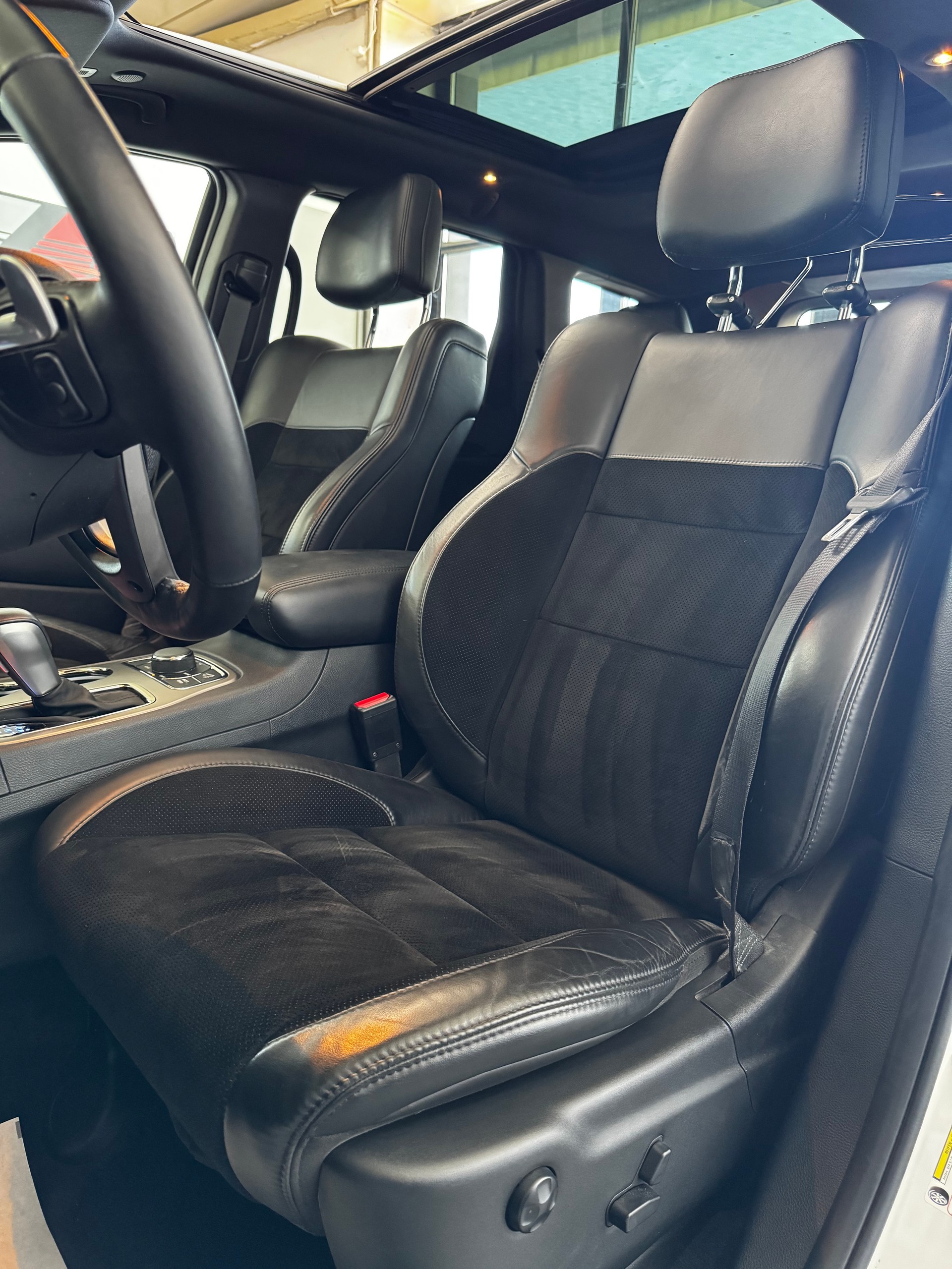 JEEP Grand Cherokee 3.0 CRD S Automatic-image-13