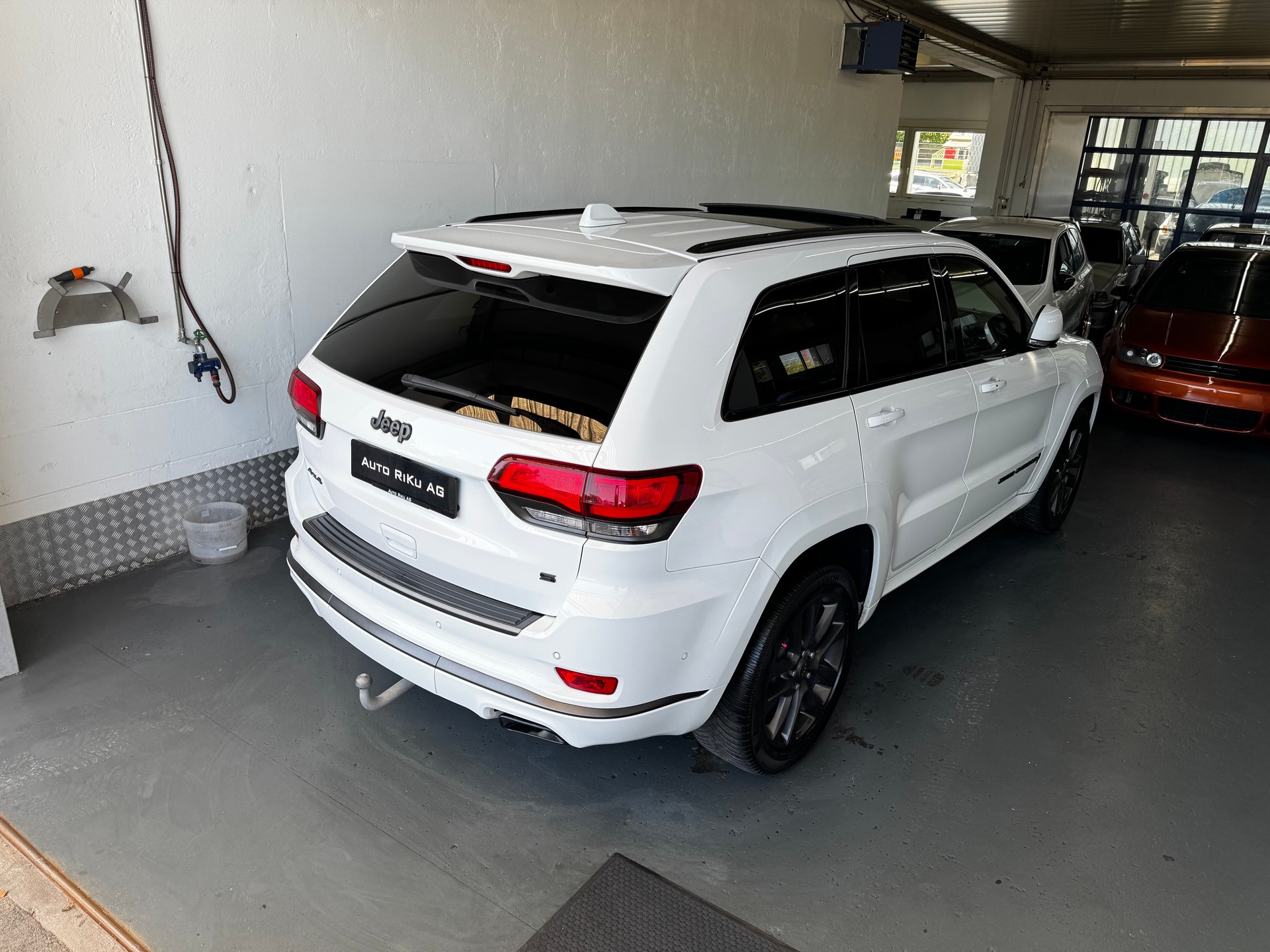 JEEP Grand Cherokee 3.0 CRD S Automatic-image-7