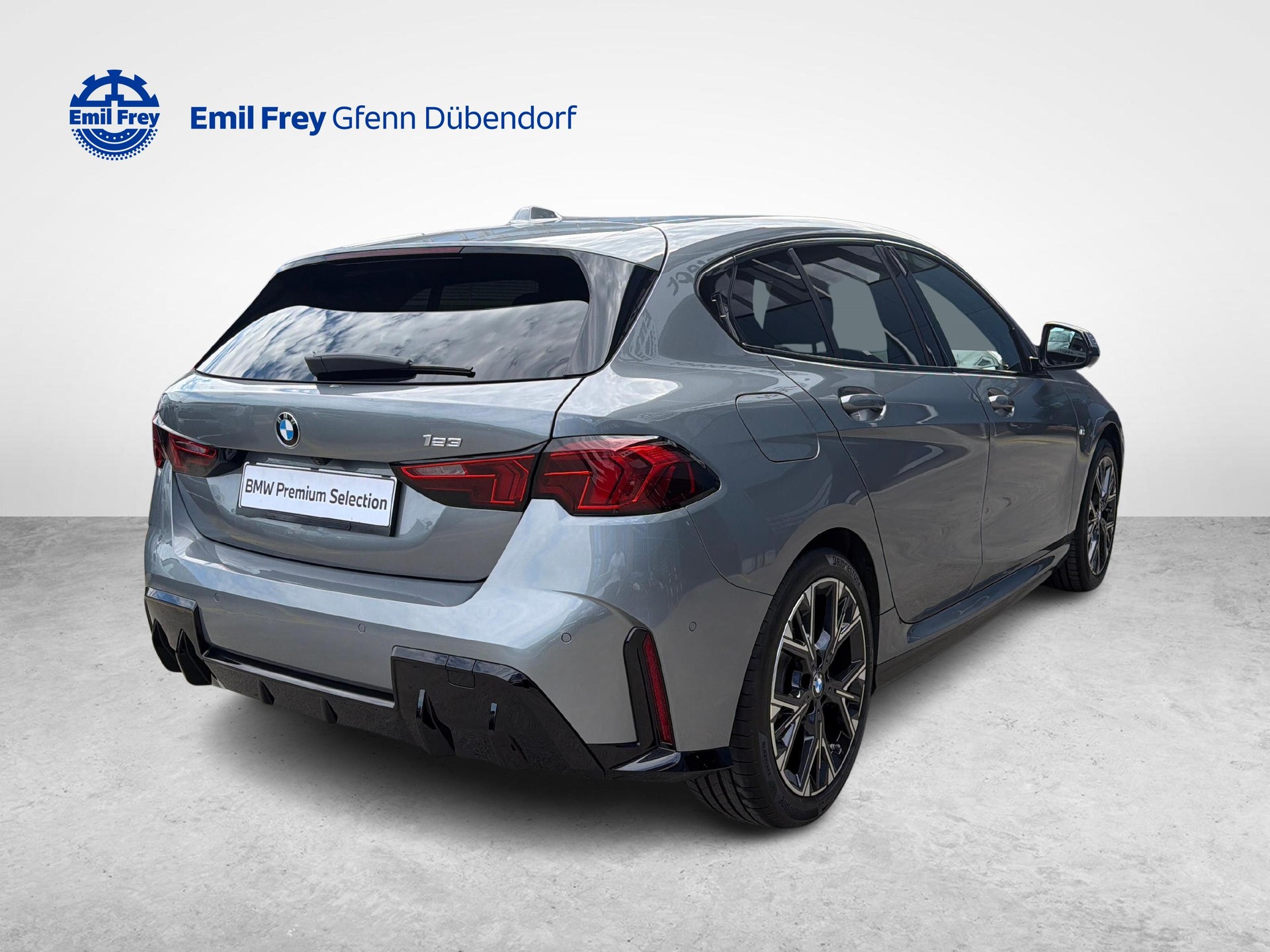 BMW 123 xDrive-showroom-element-1