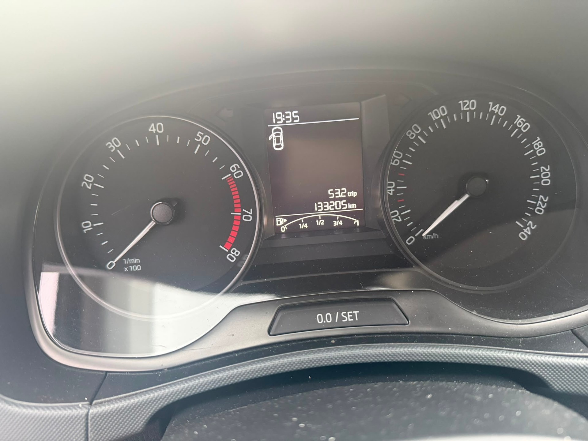 SKODA Fabia 1.0 Active-image-4