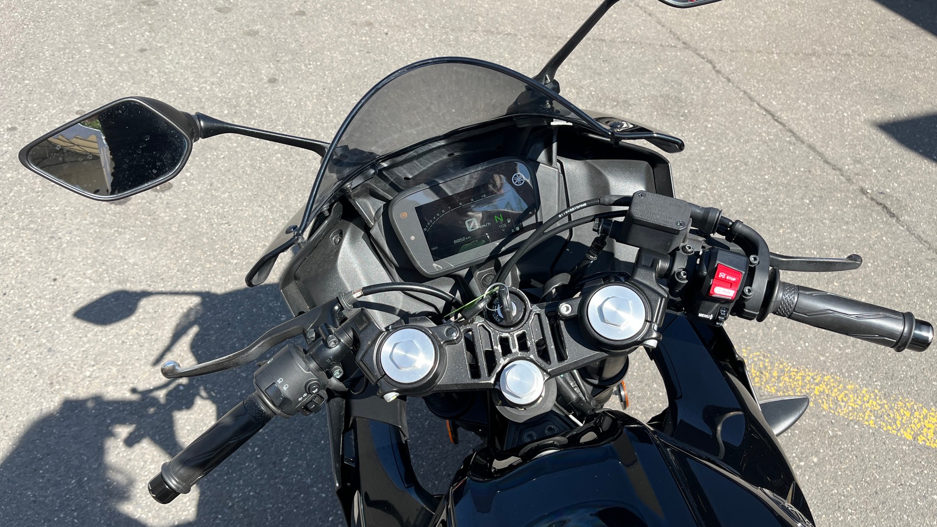 YAMAHA YZF-R 125 ABS-image-8