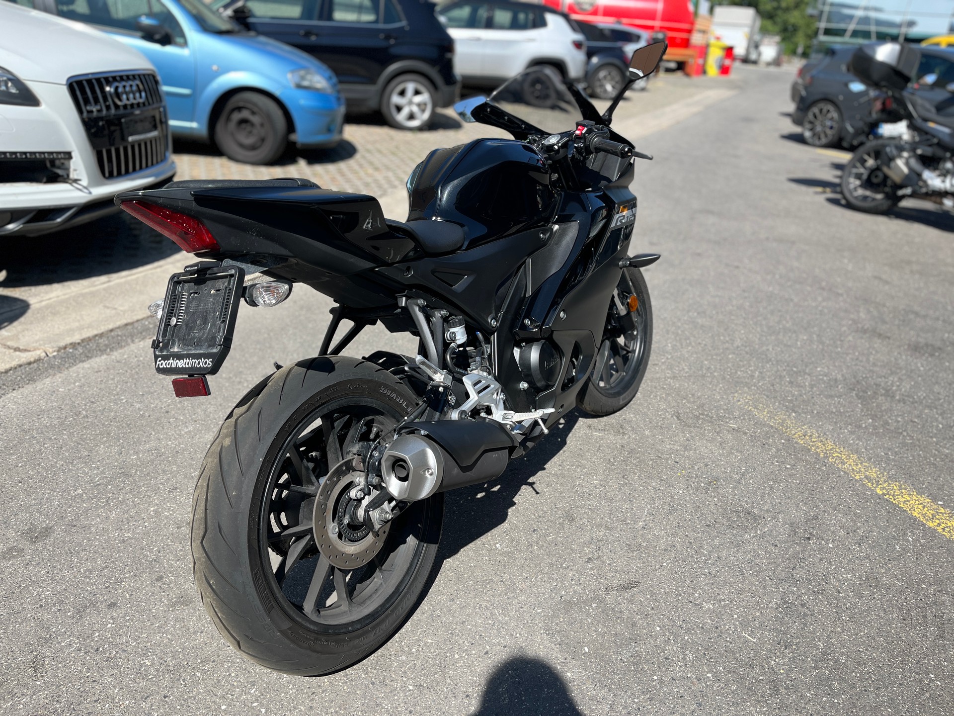 YAMAHA YZF-R 125 ABS-image-5