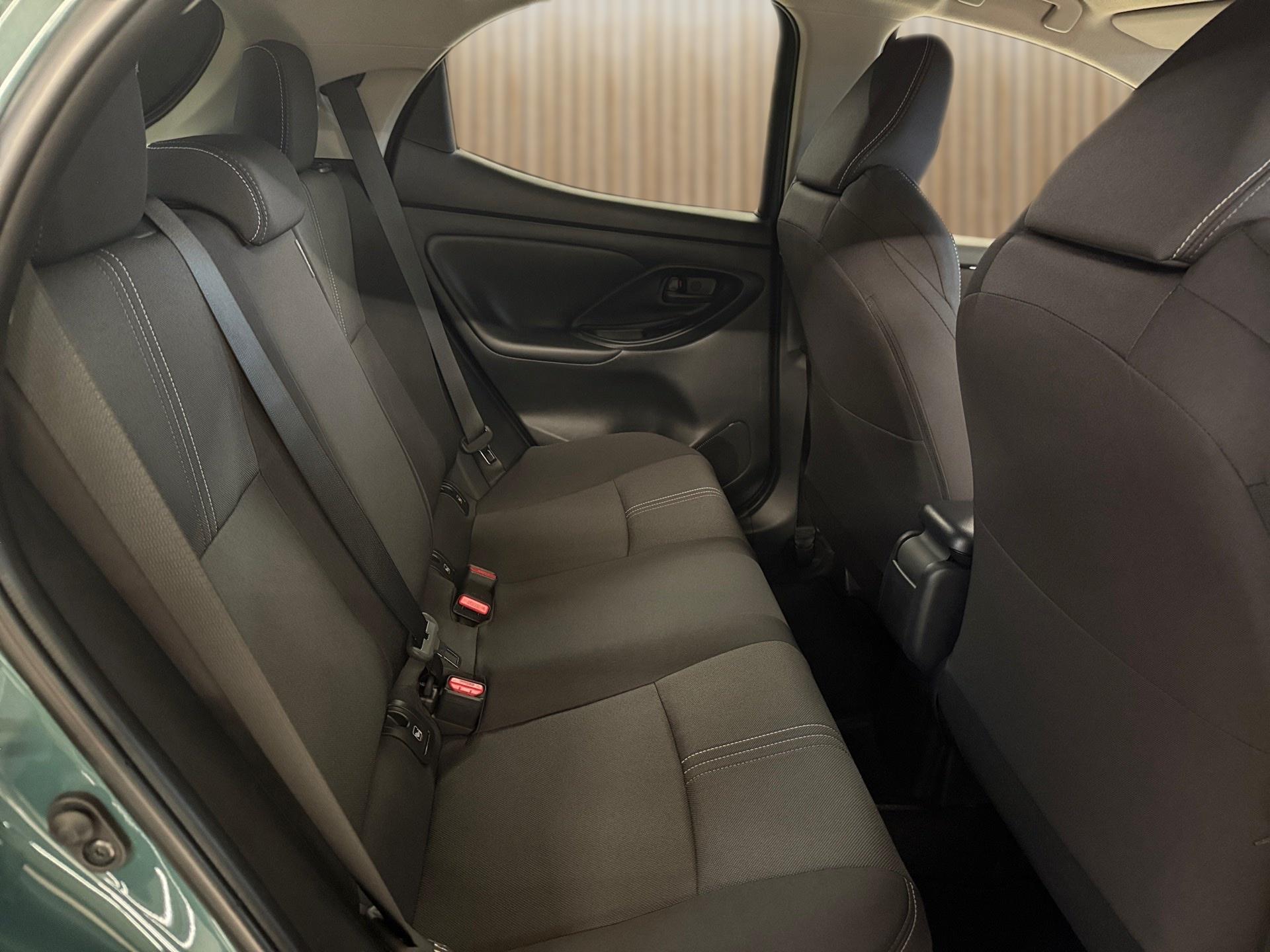 TOYOTA Yaris 1.5 Trend e-CVT-image-15