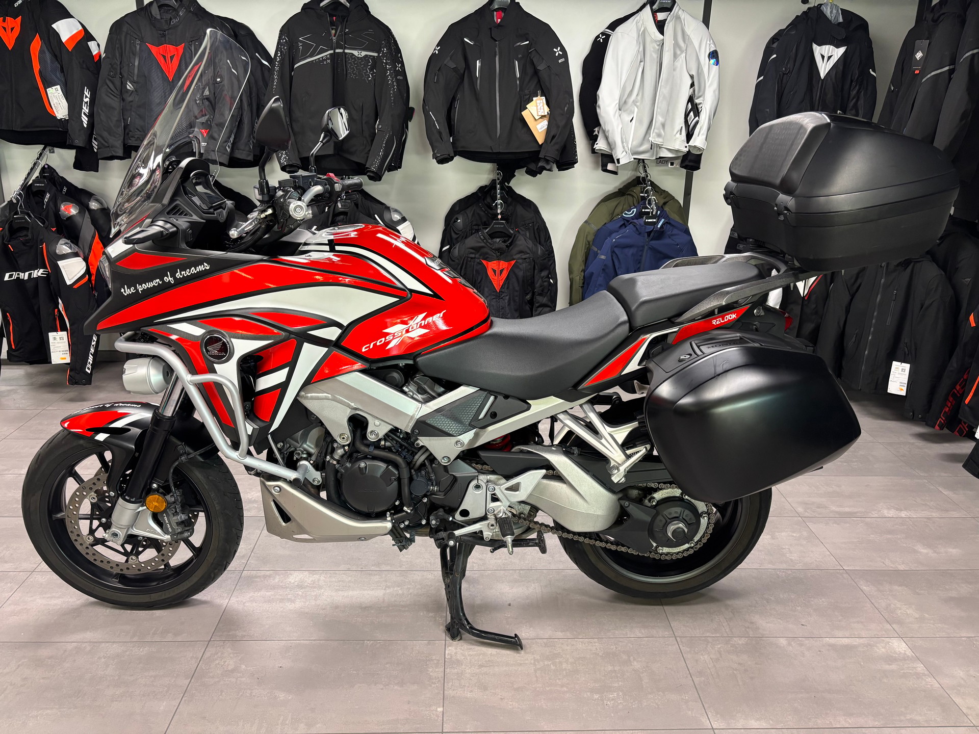 HONDA VFR 800 XA Crossrunner-image-1
