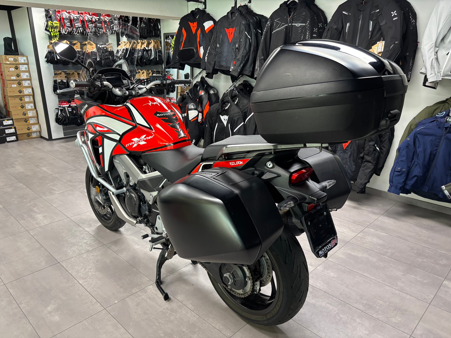 HONDA VFR 800 XA Crossrunner-image-5